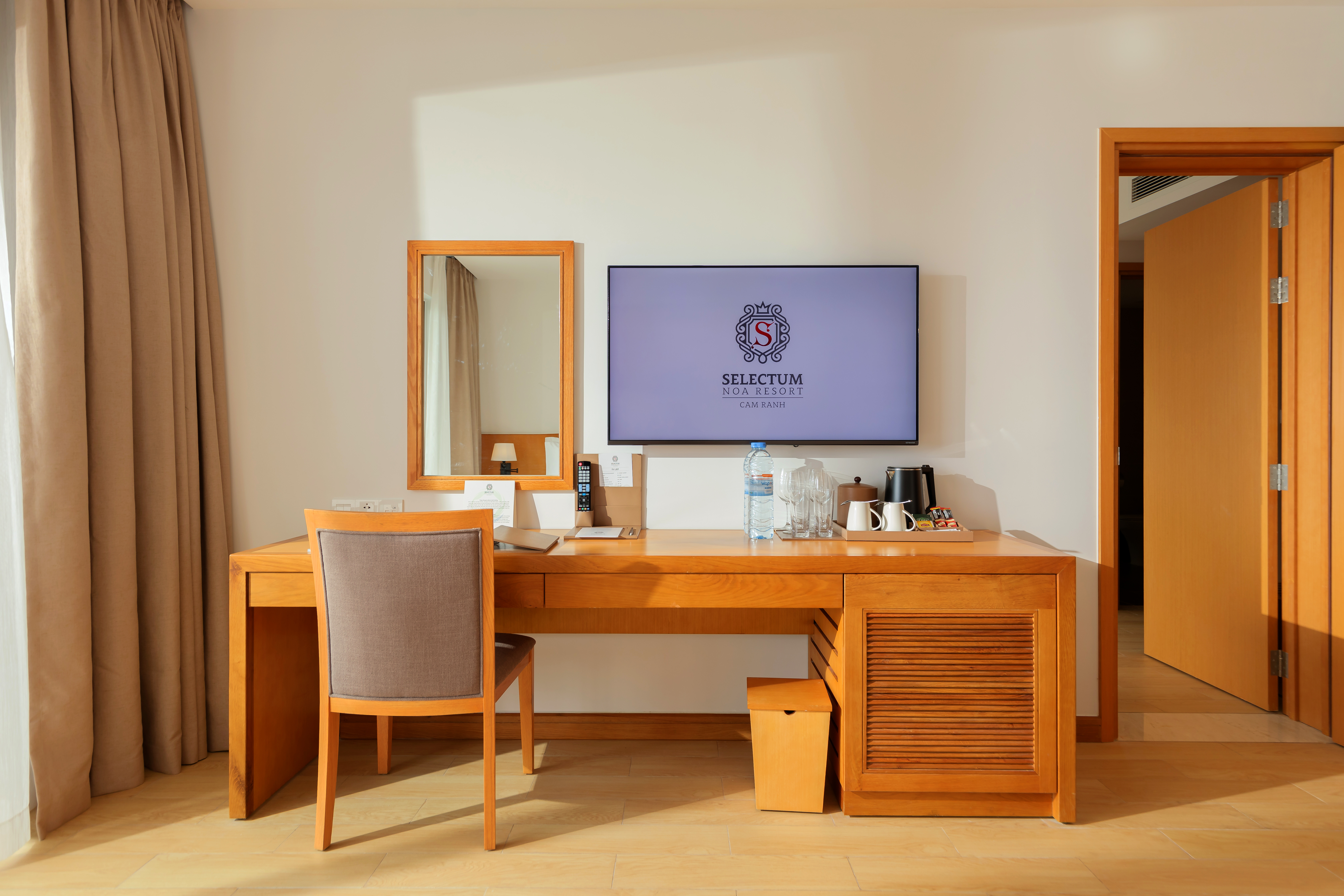 Twin Premier Sea View