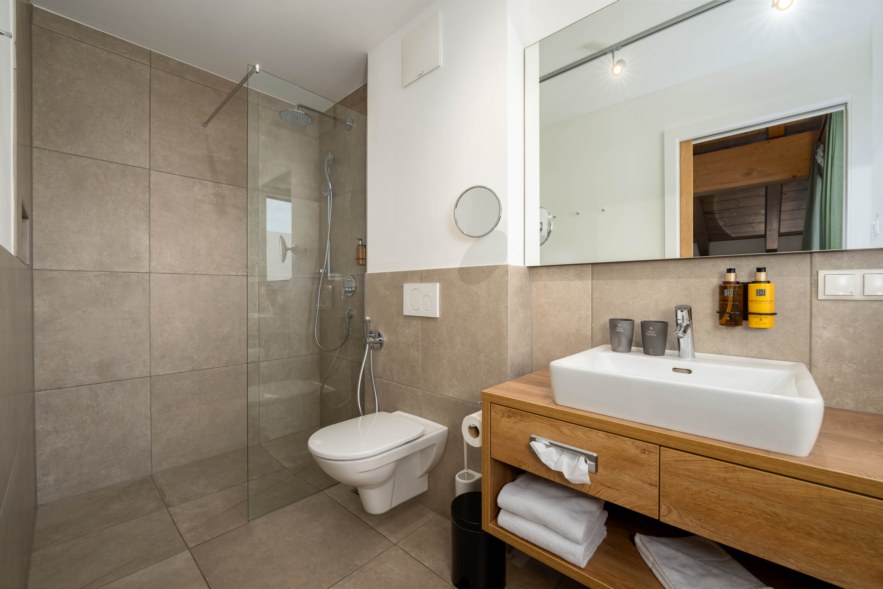 Suite Four Bedrooms