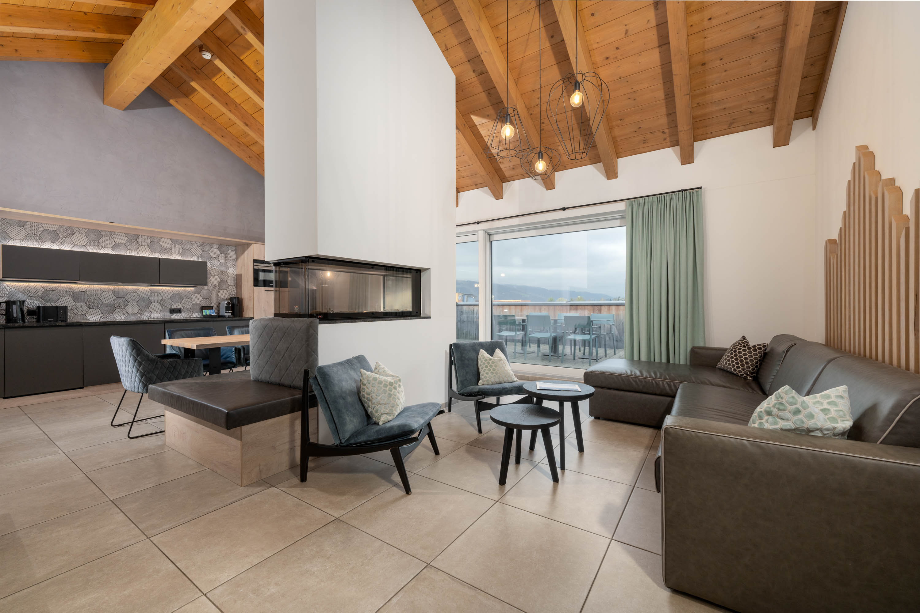 Suite Four Bedrooms