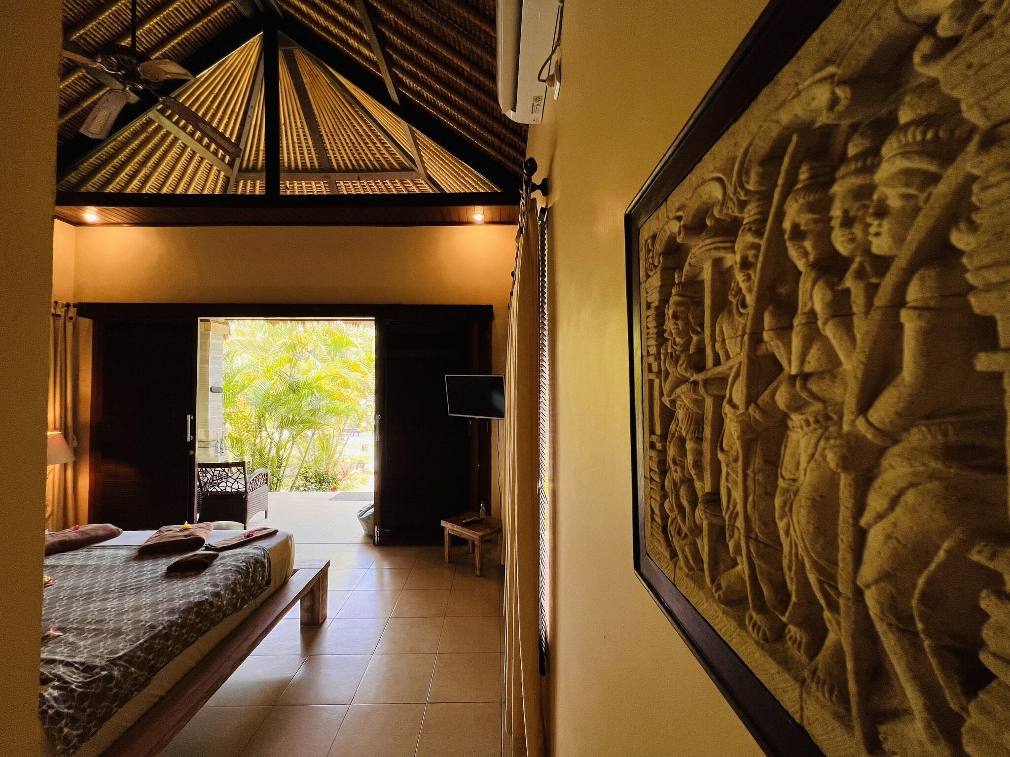 Double or Twin Deluxe Two Double Beds