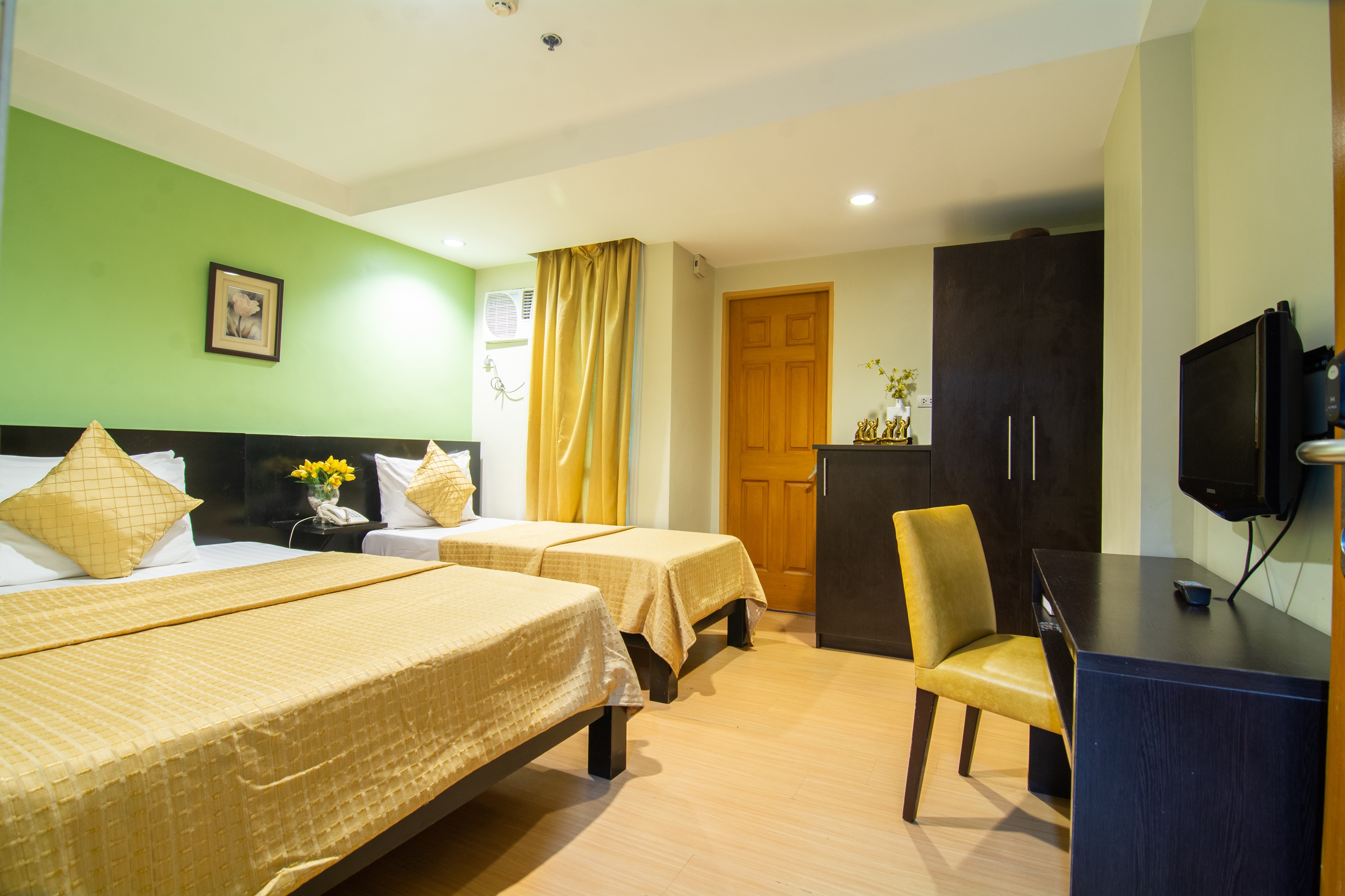 Family Room Standard