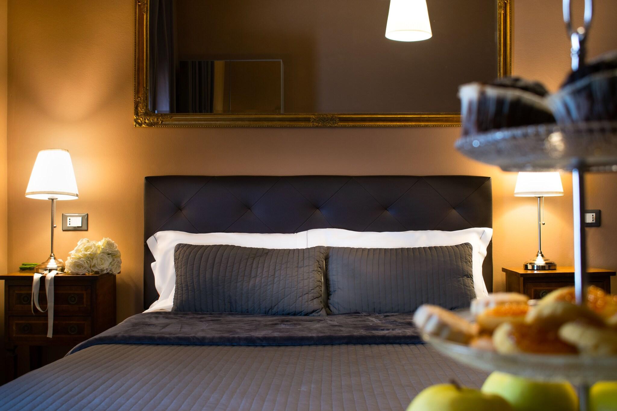 Double City View Queen Bed