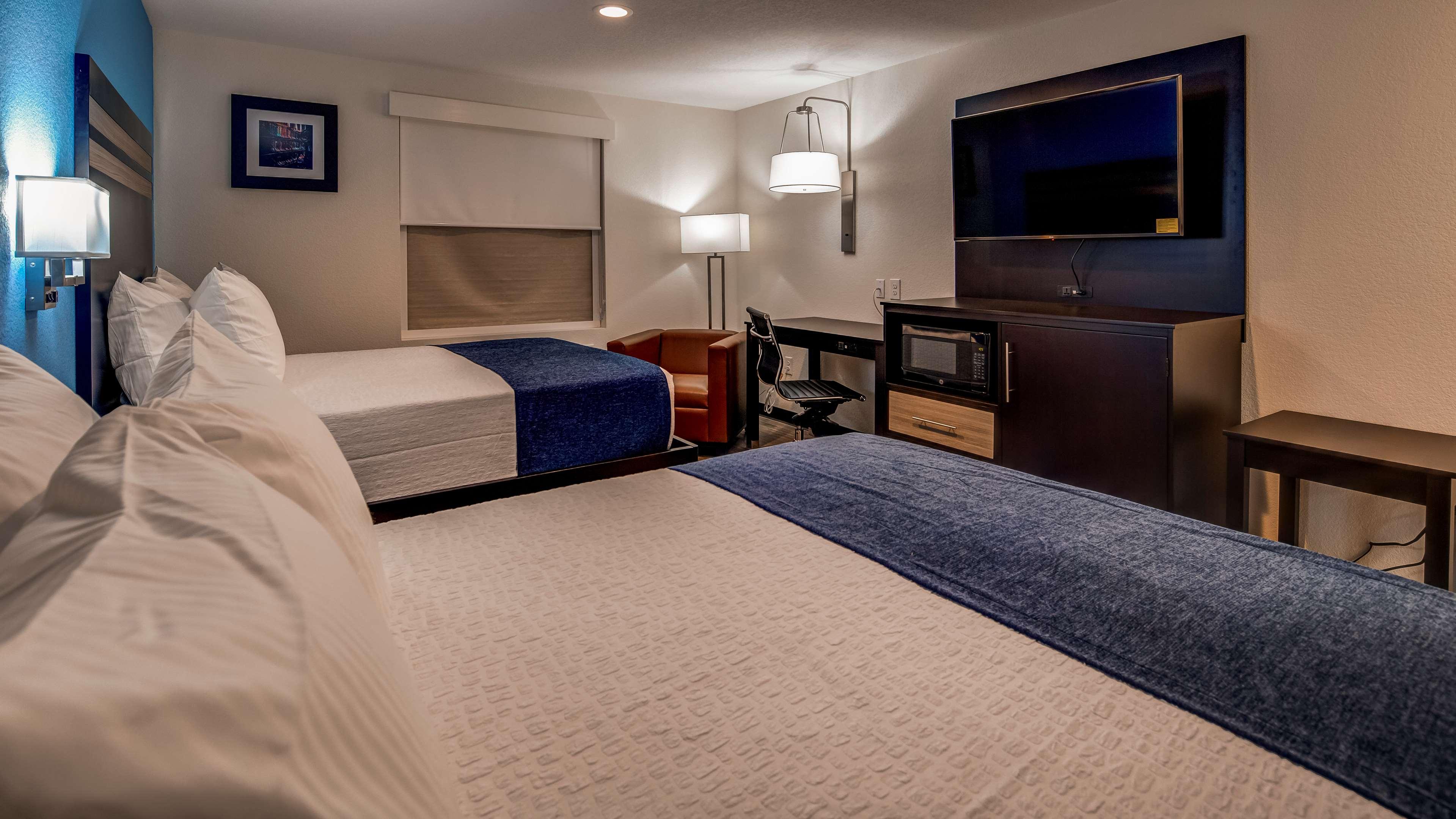 Room Two Queen Beds Non Smoking