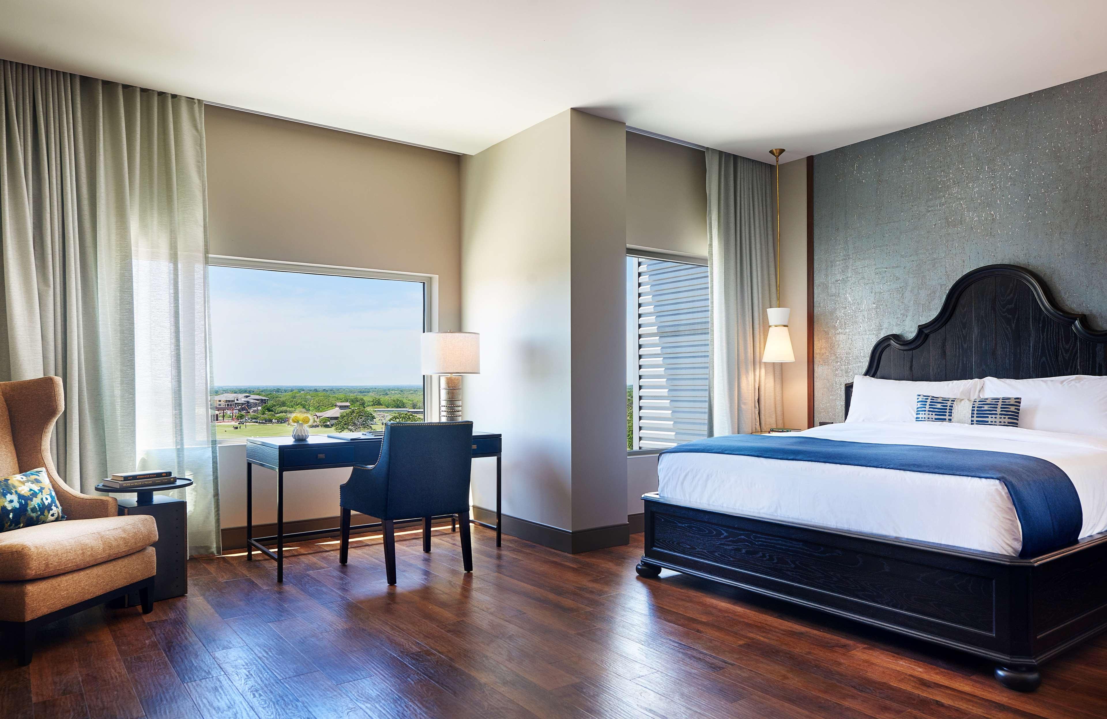 Double Executive King Bed