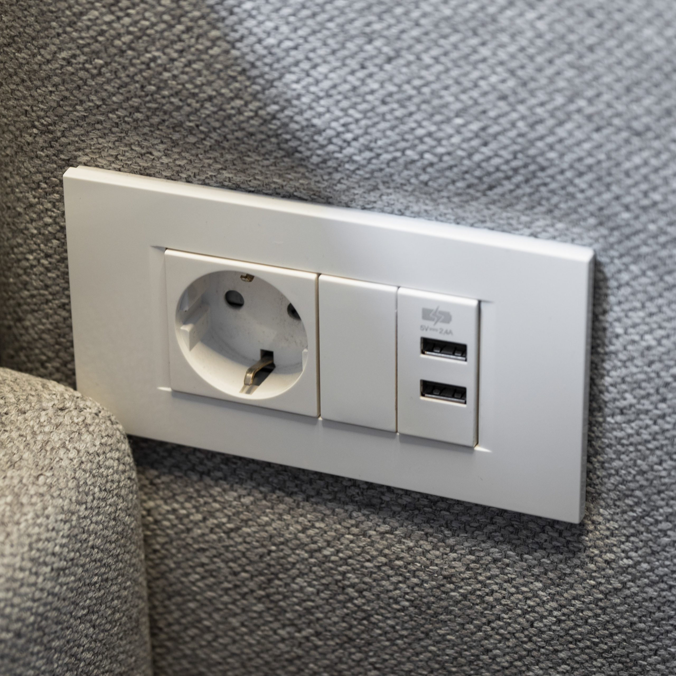 Double or Twin Deluxe King Bed