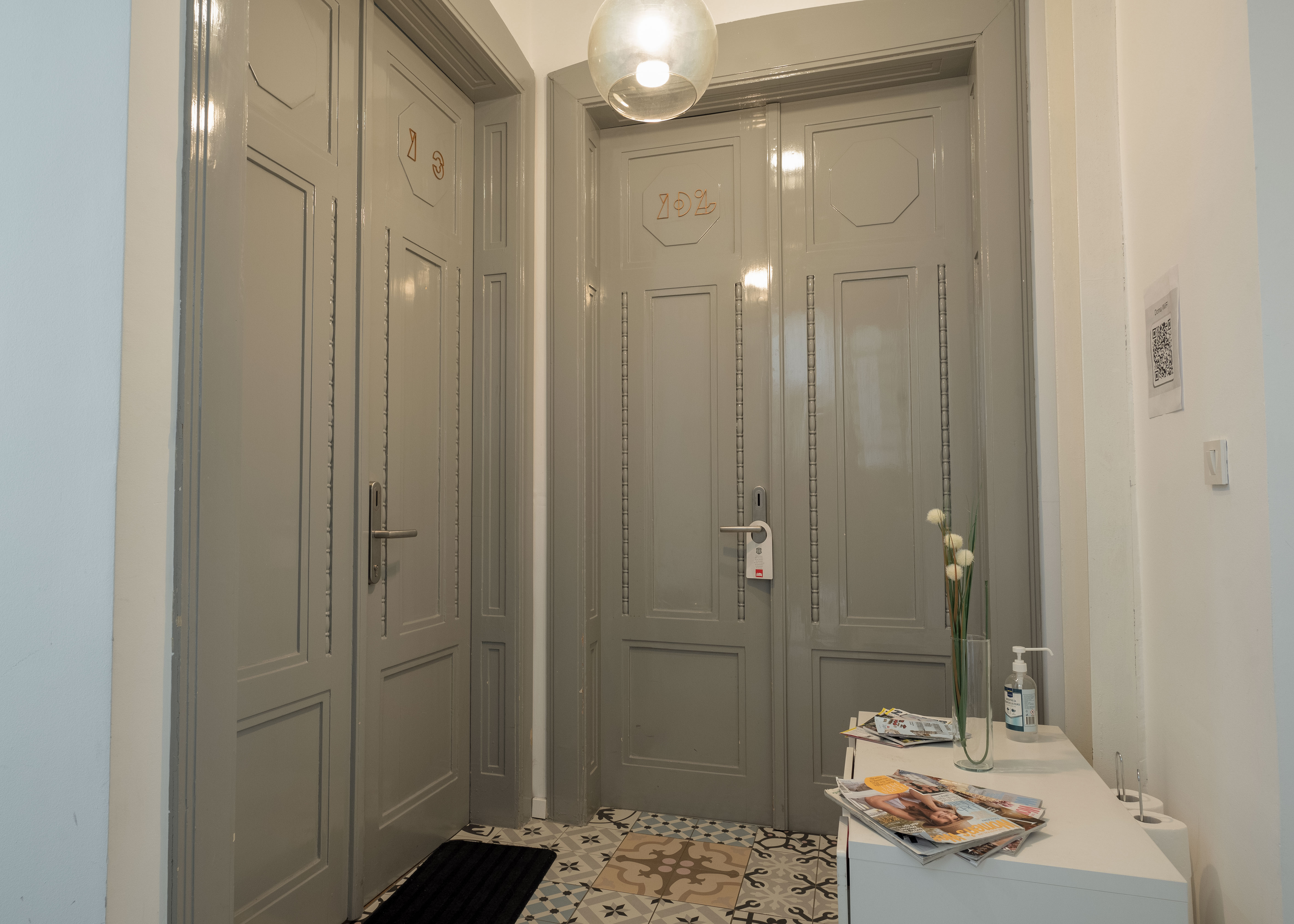 Studio One Bedroom with Kitchenette