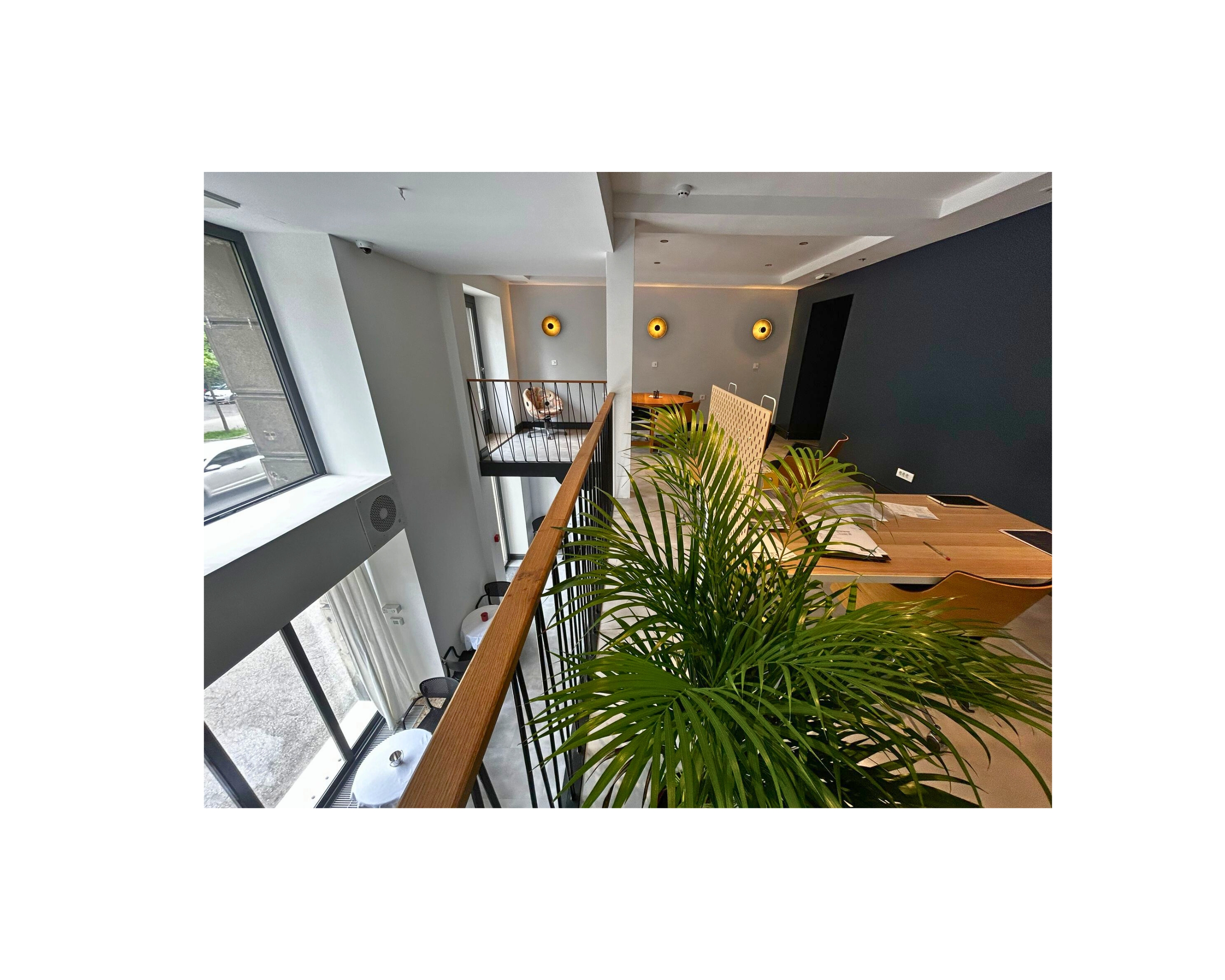 Double or Twin Deluxe King Bed