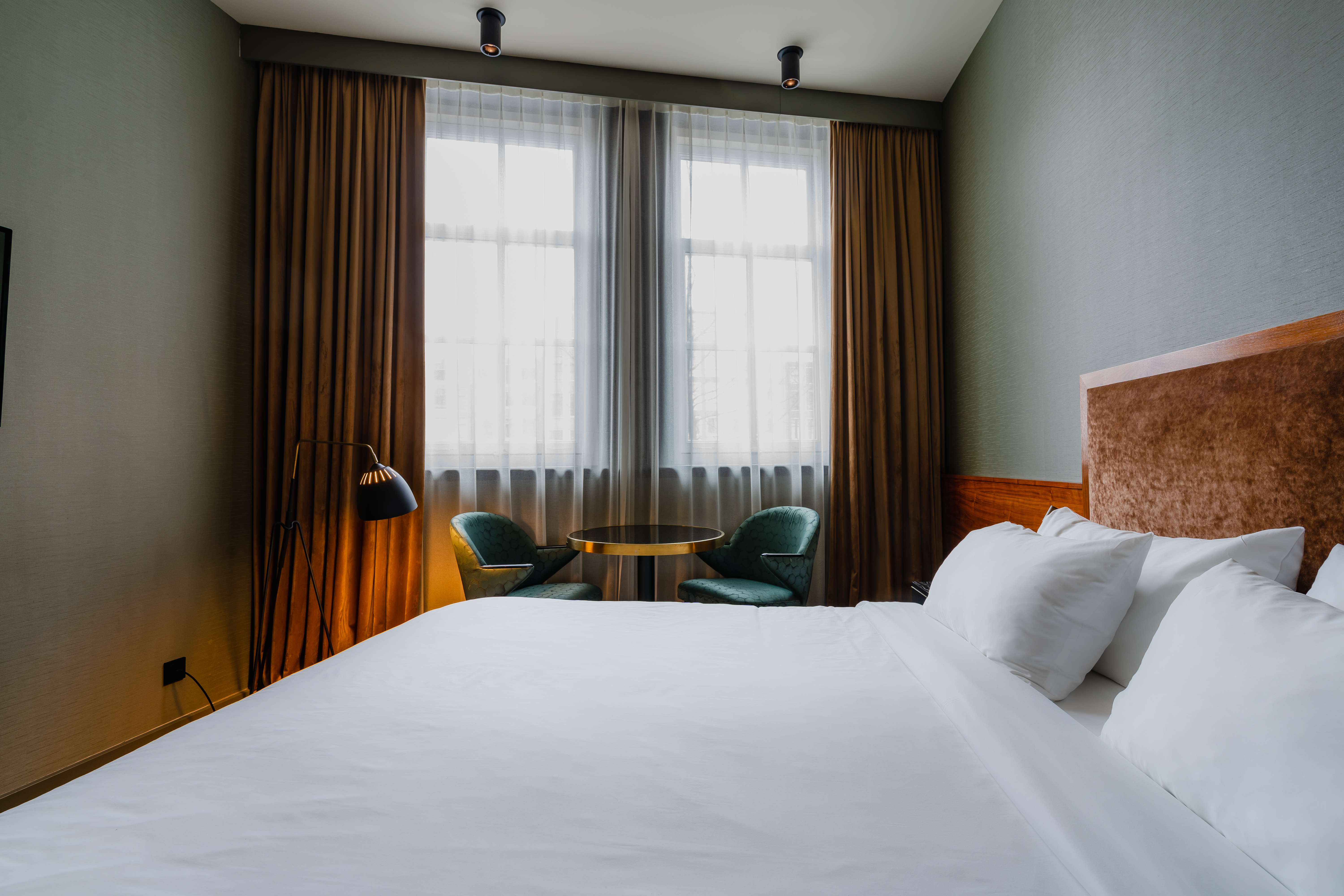 Double Executive Canal View