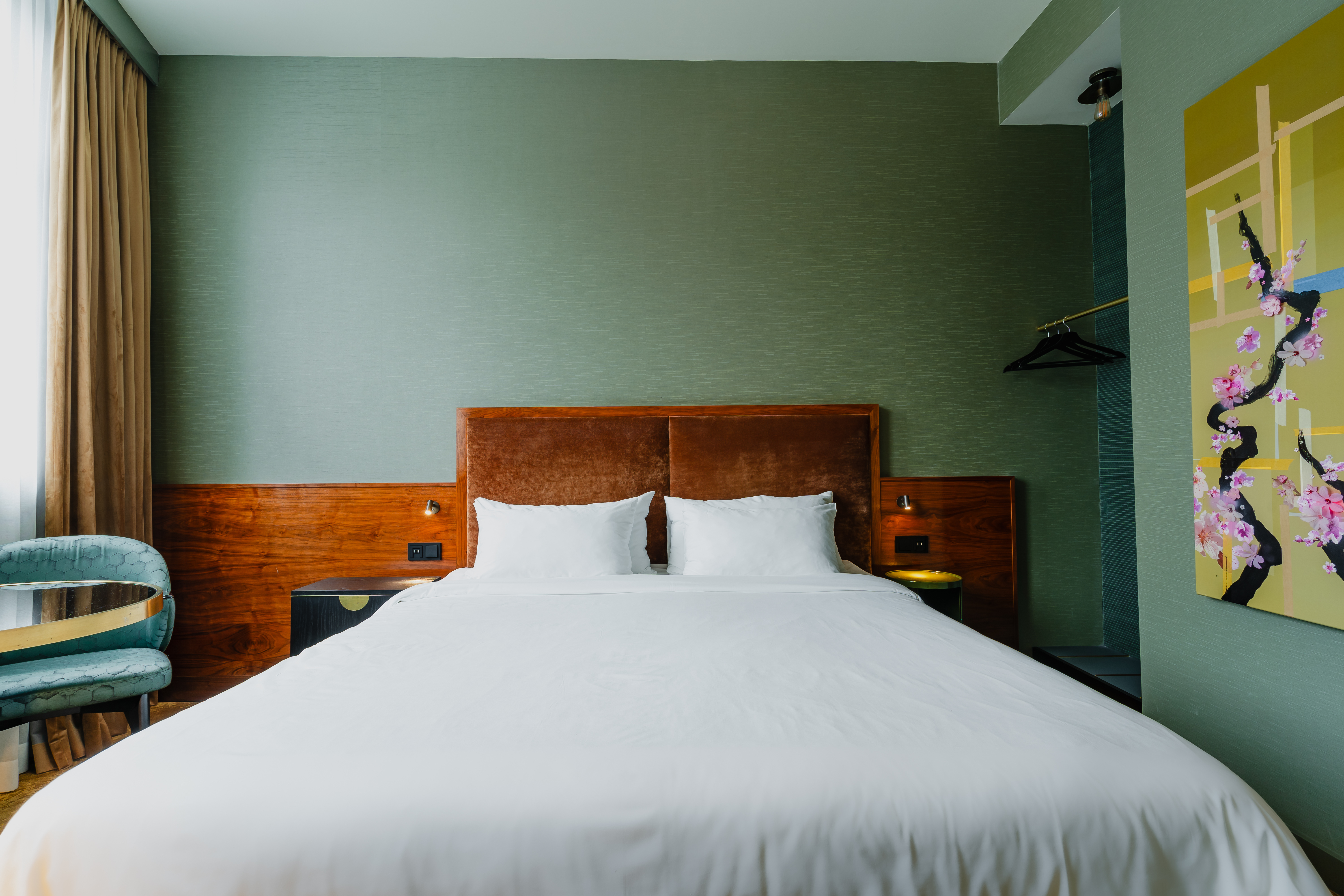 Double Executive Canal View