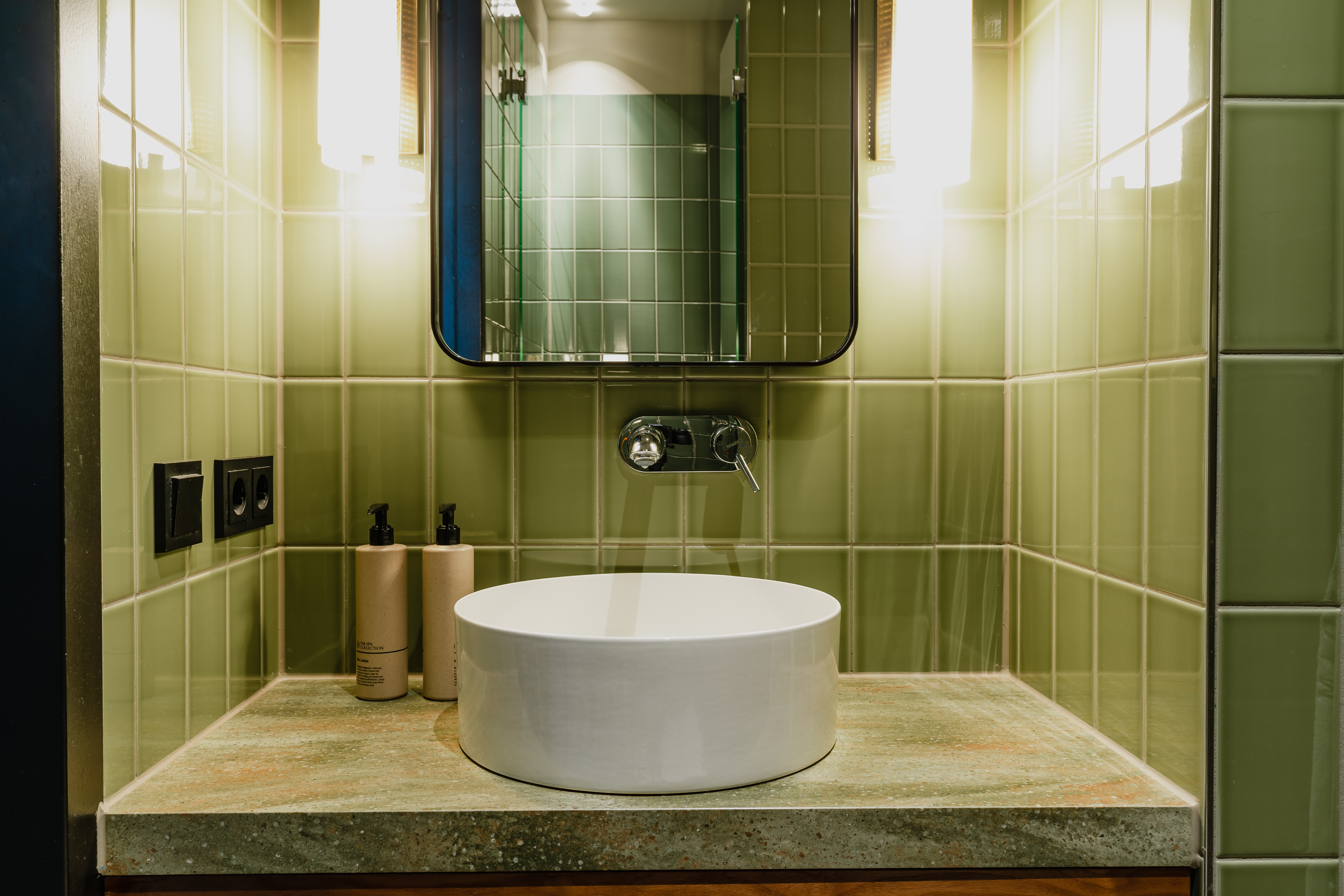 Double Executive Canal View