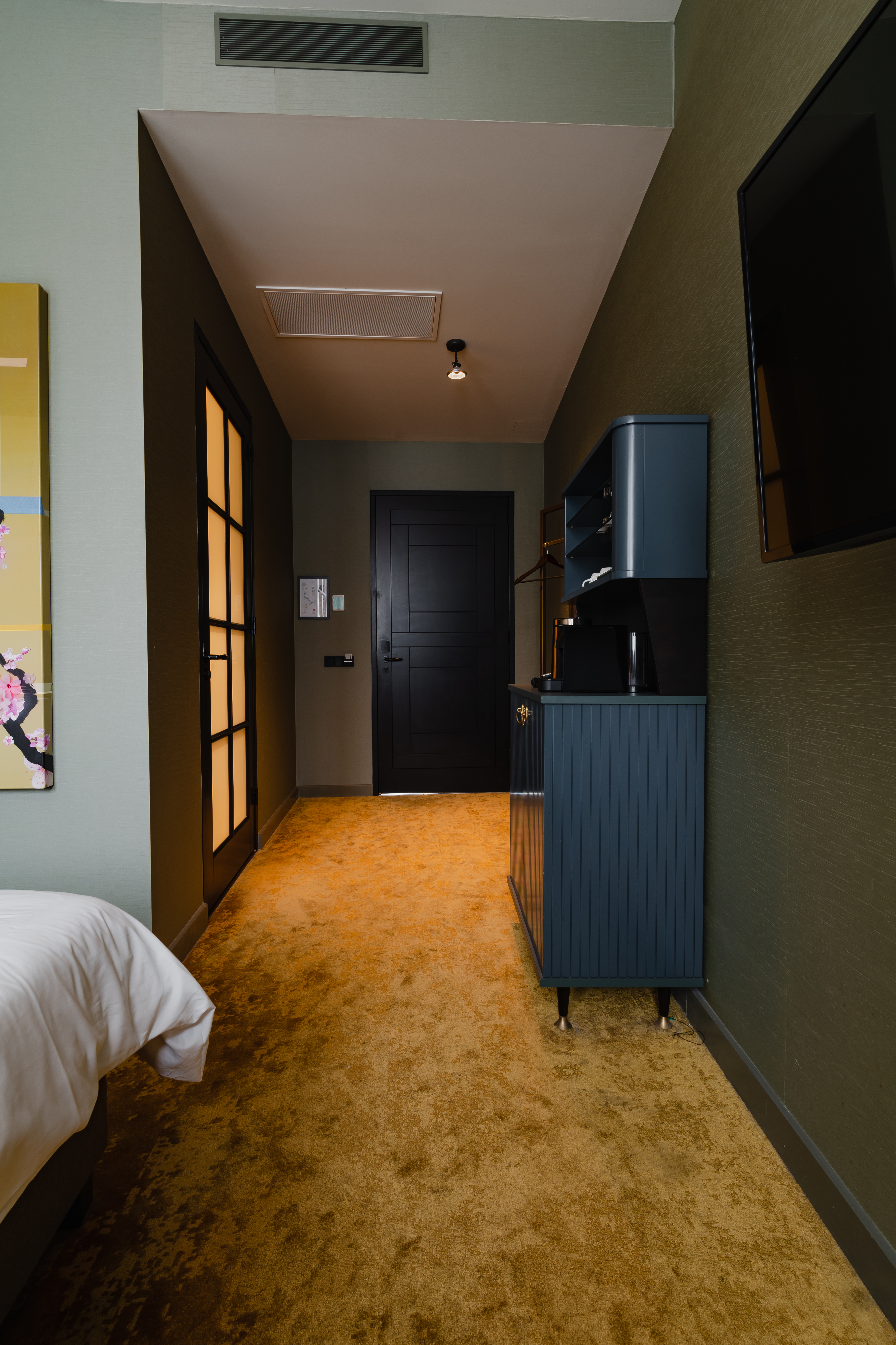 Double Executive Canal View