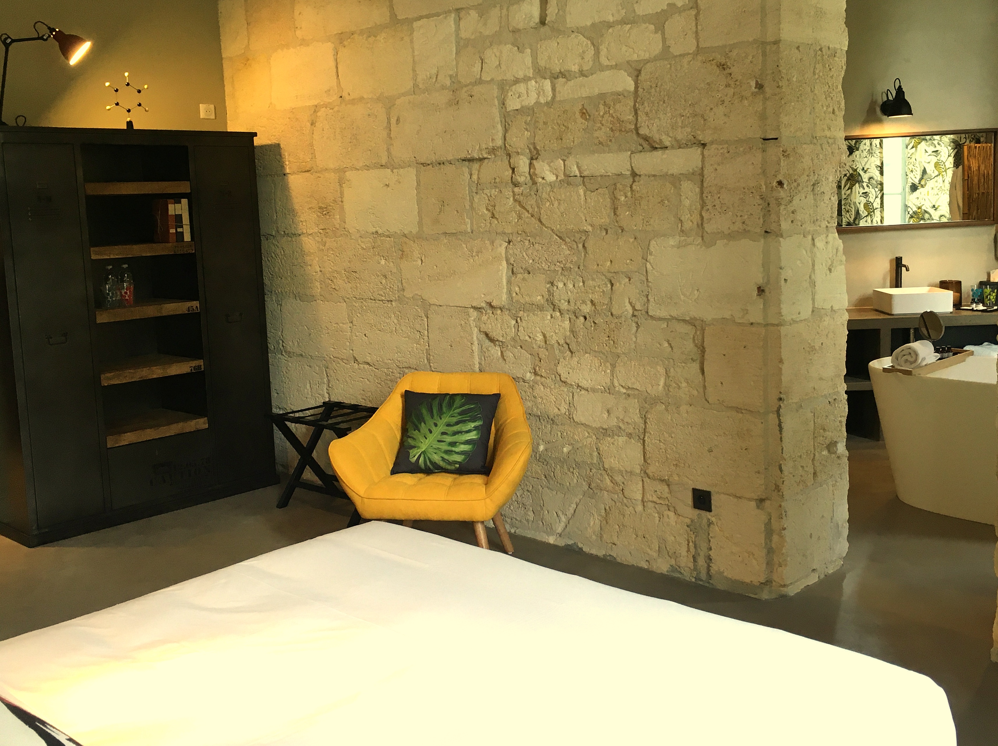 Double or Twin Deluxe