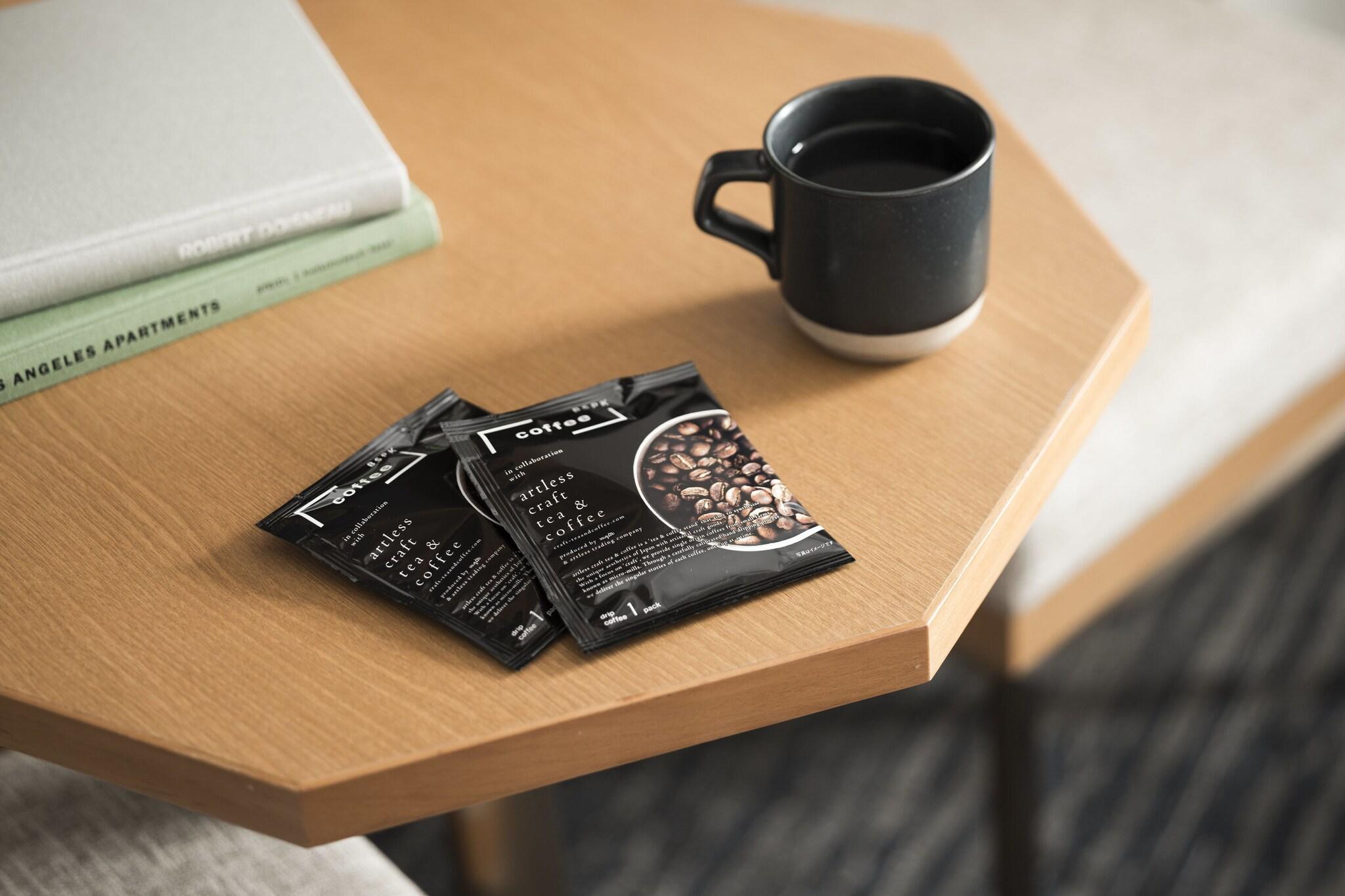 Double Accessible Smoking