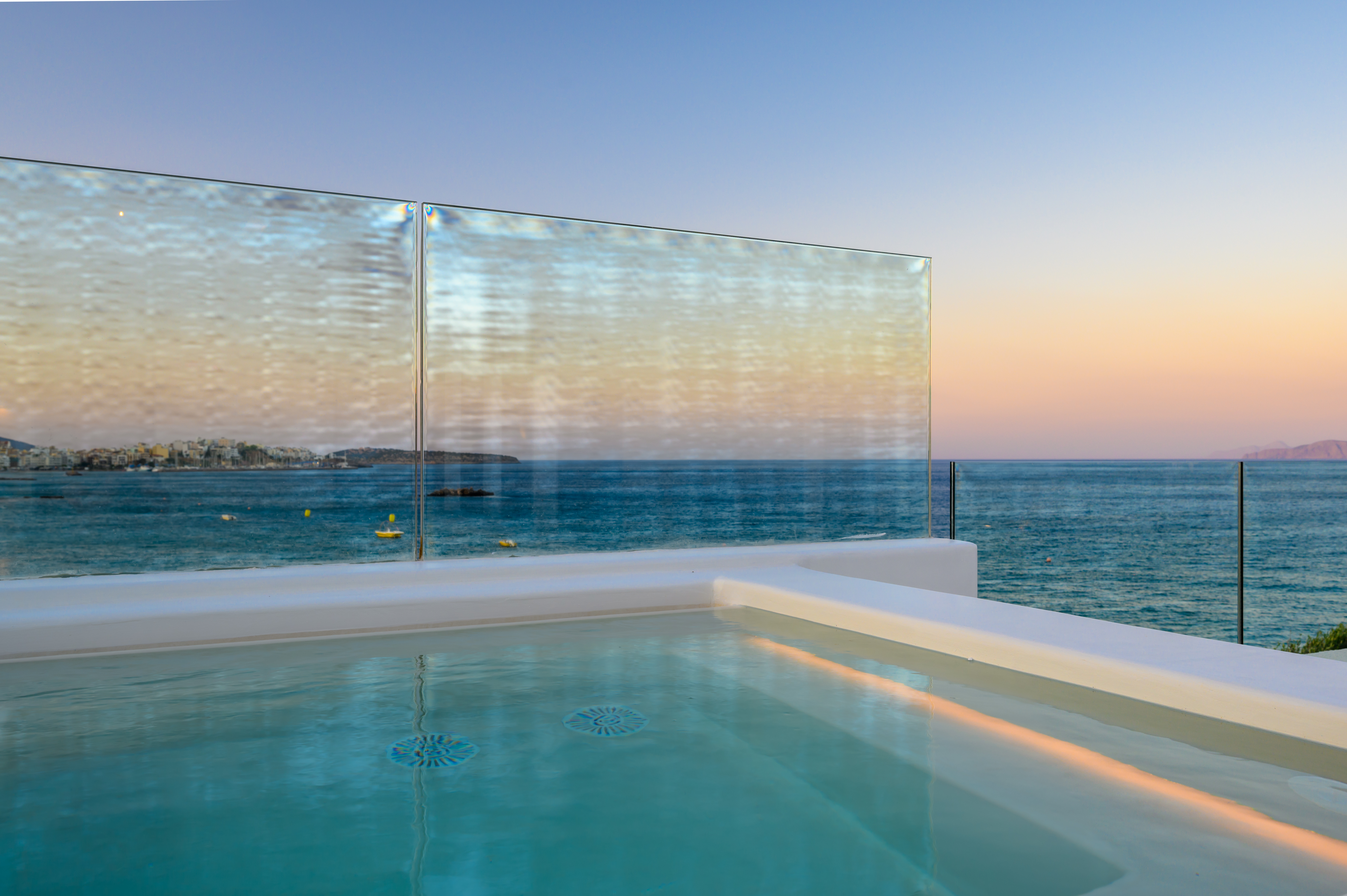 Double or Twin Deluxe