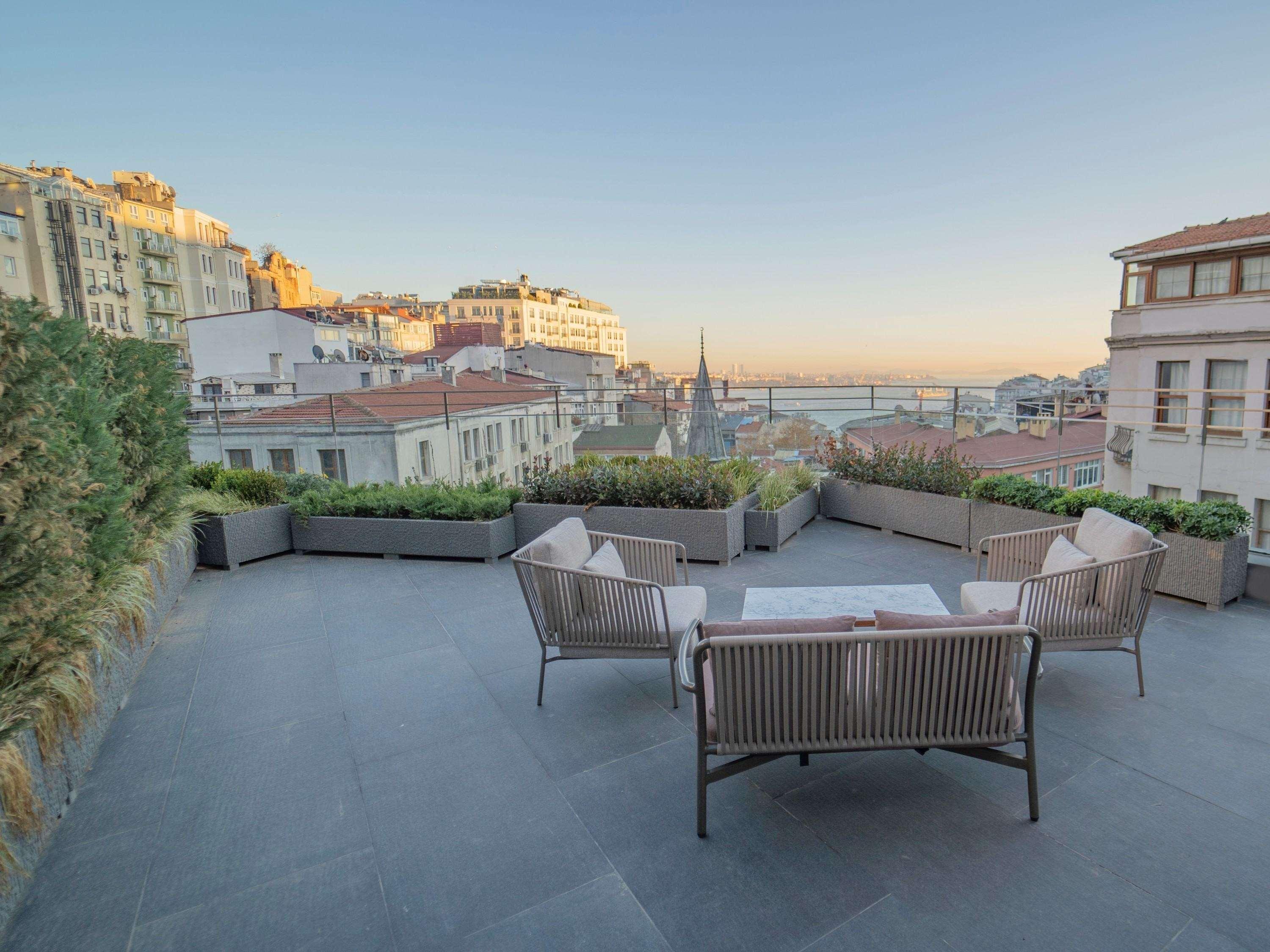 Suite Duplex with Views