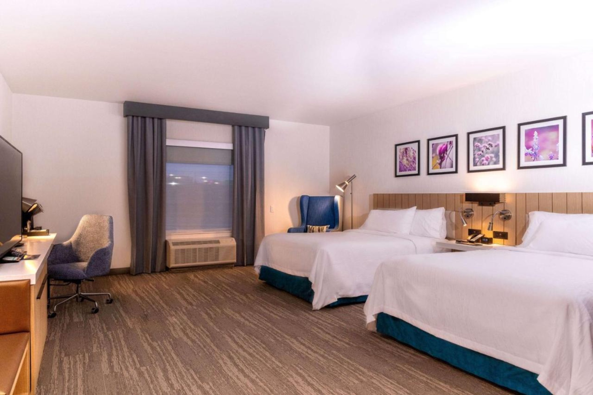 Double Two Queen Beds