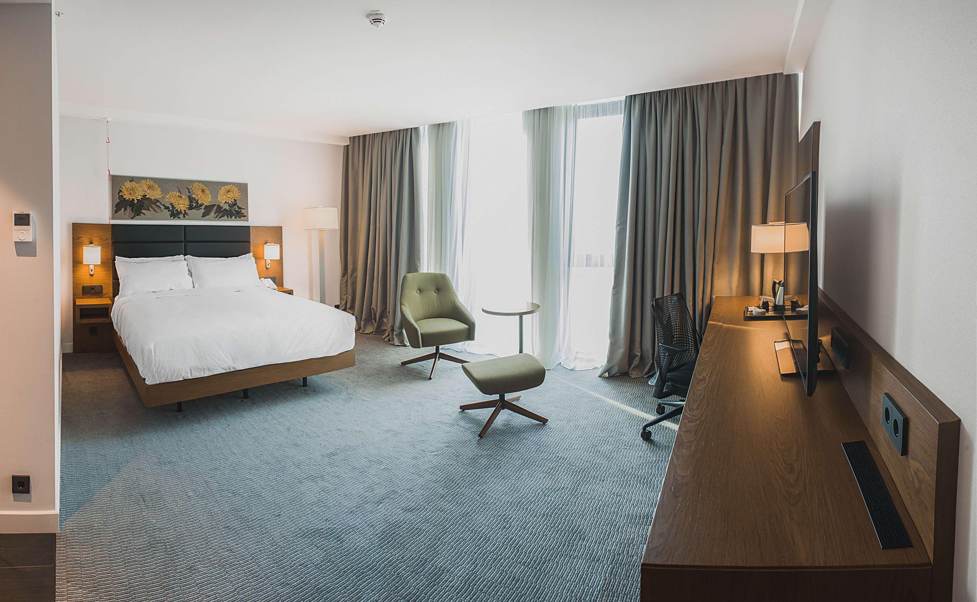 Double King Size Bed