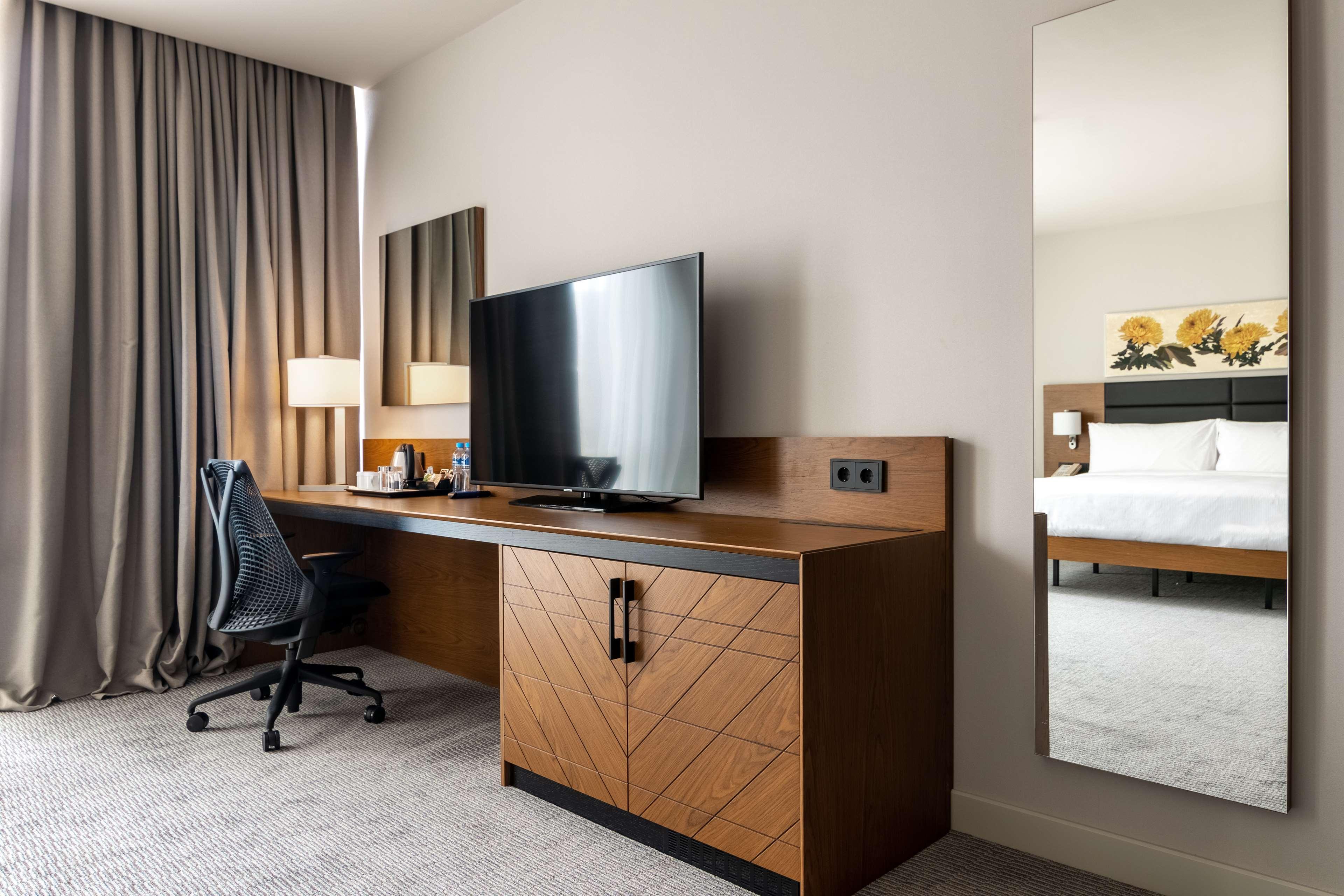 Double King Size Bed