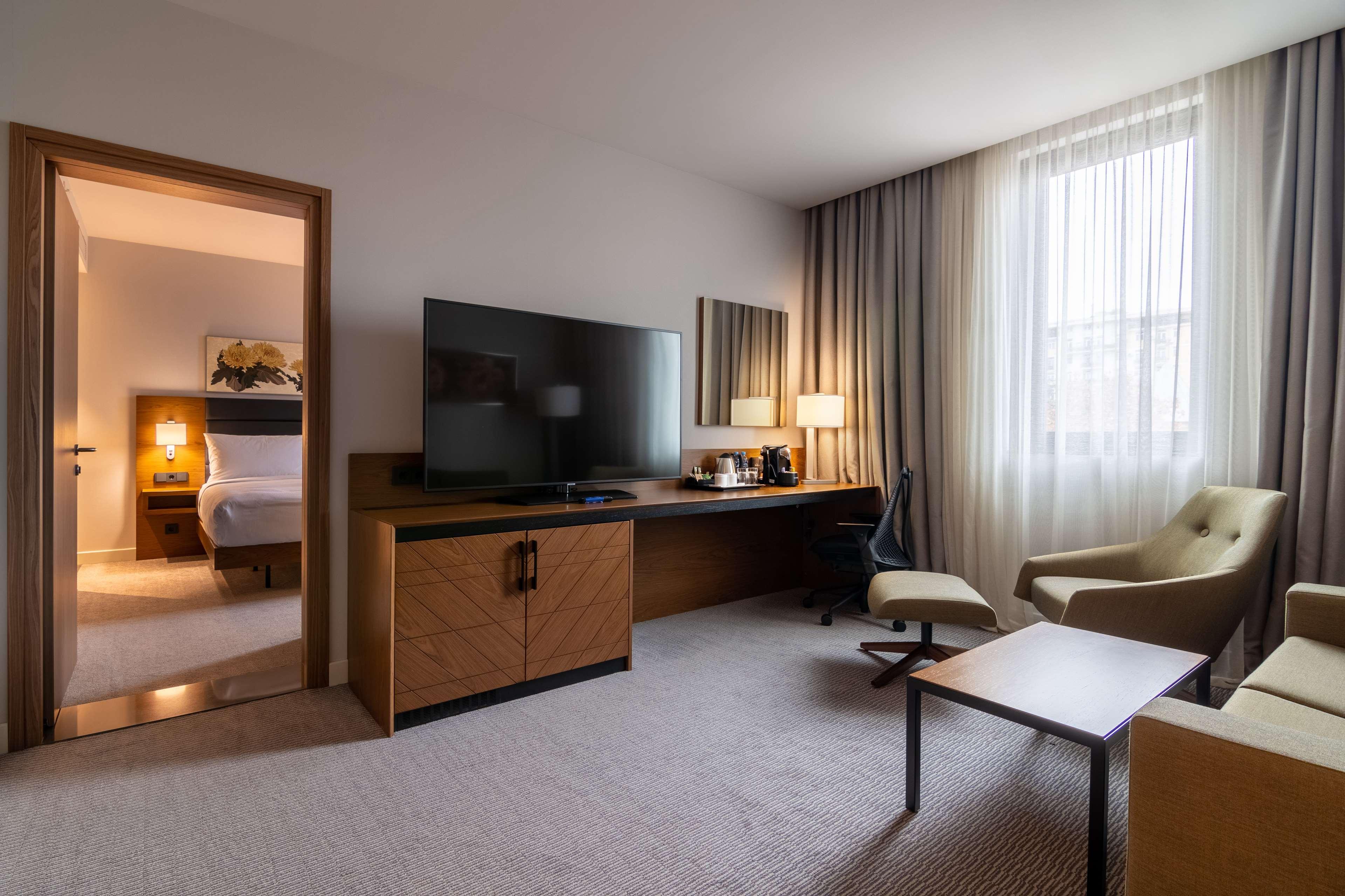 Suite King Bed One Bedroom 