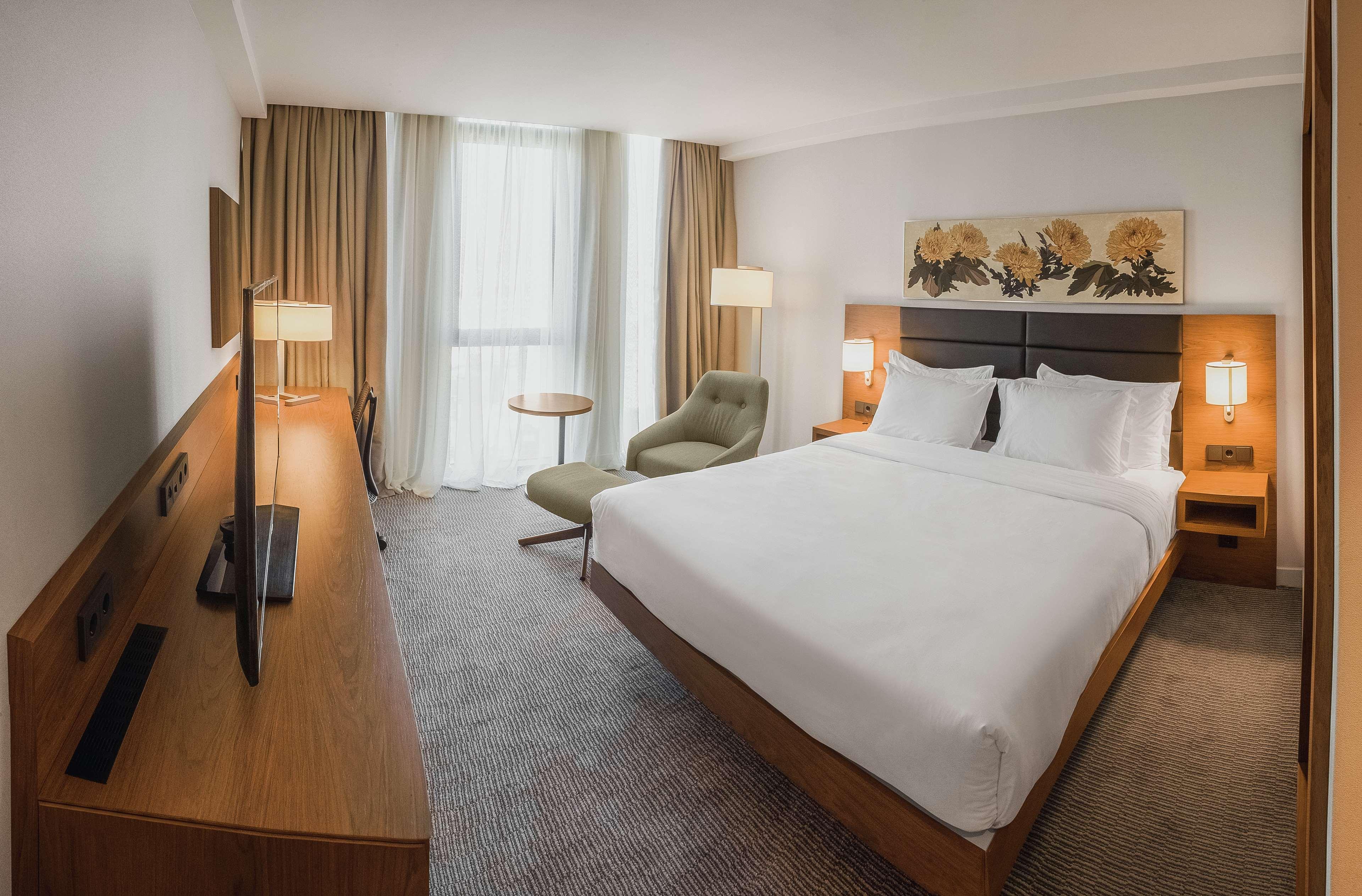 Double King Size Bed