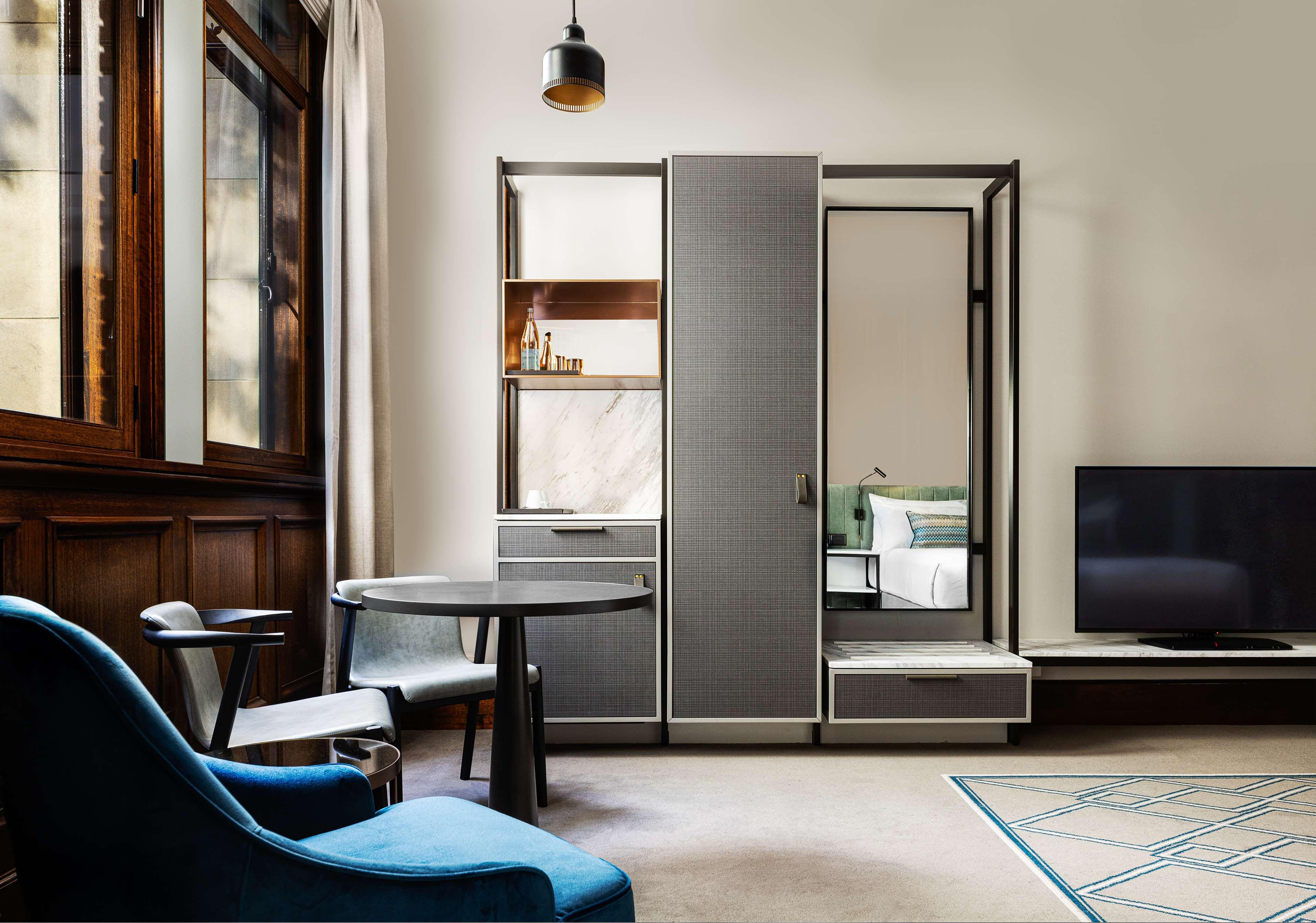 Double Executive King Bed