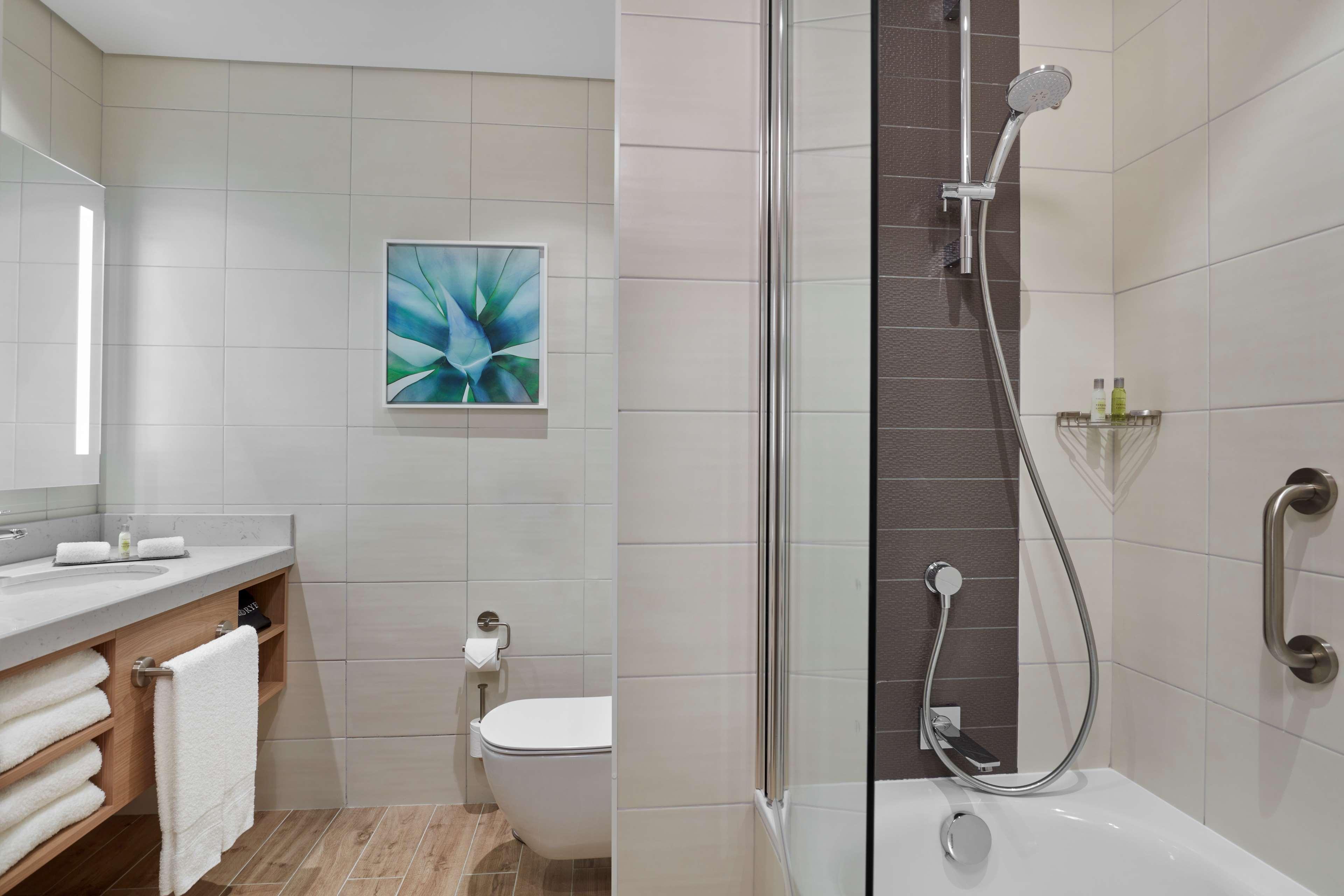 Family Room Connecting Room