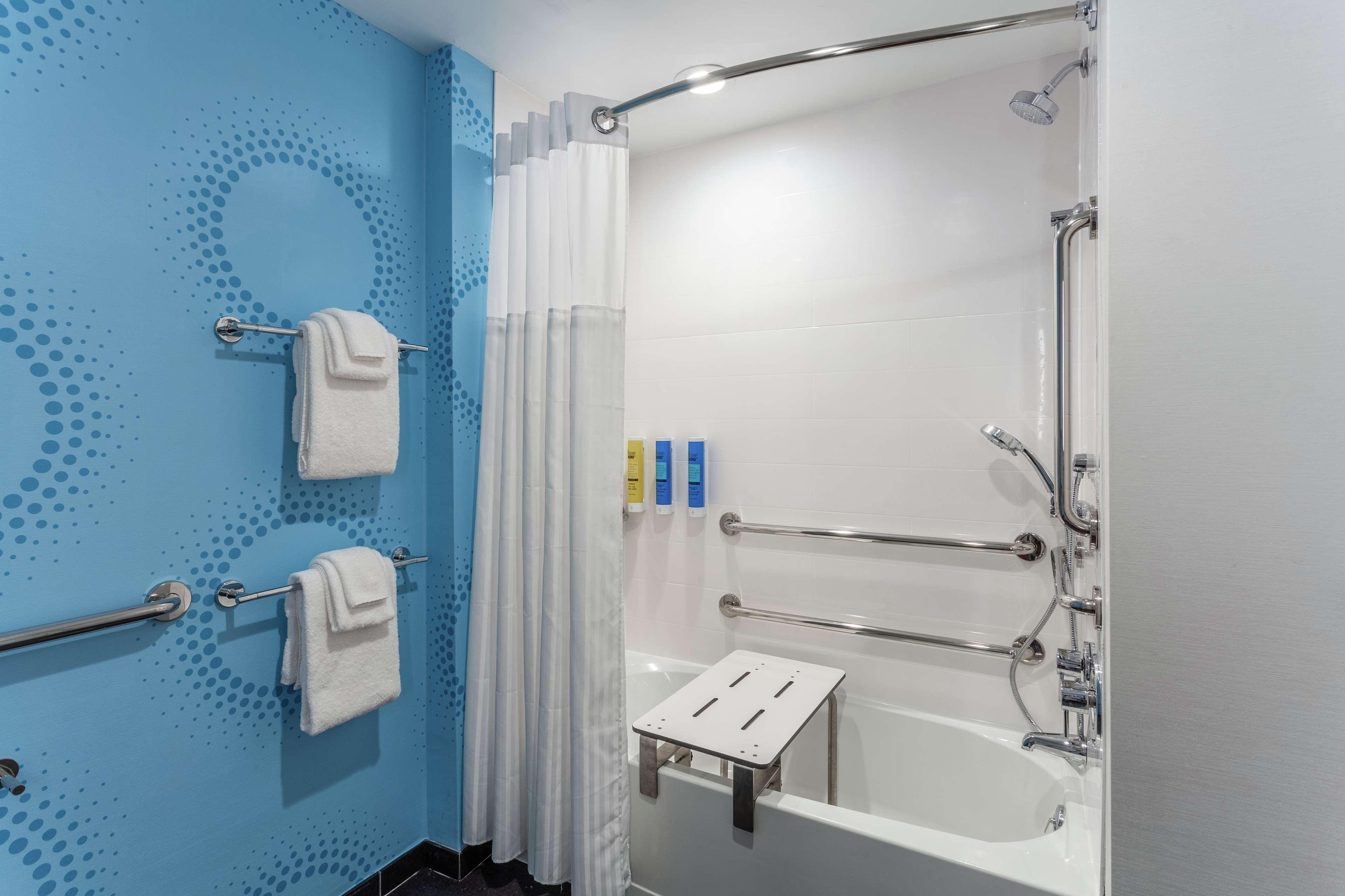 Double Accessible-two Queen Beds