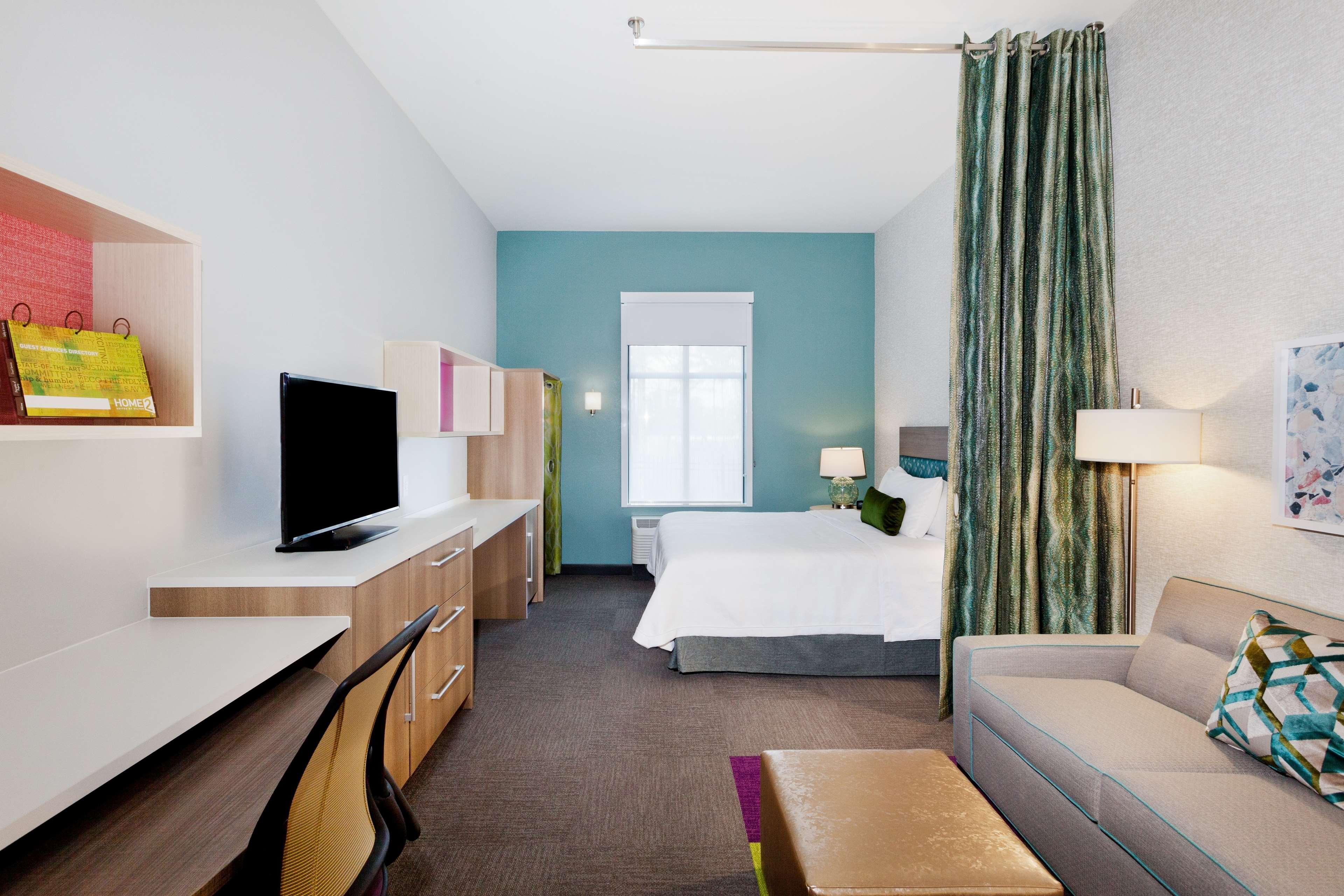 Studio King Size Bed