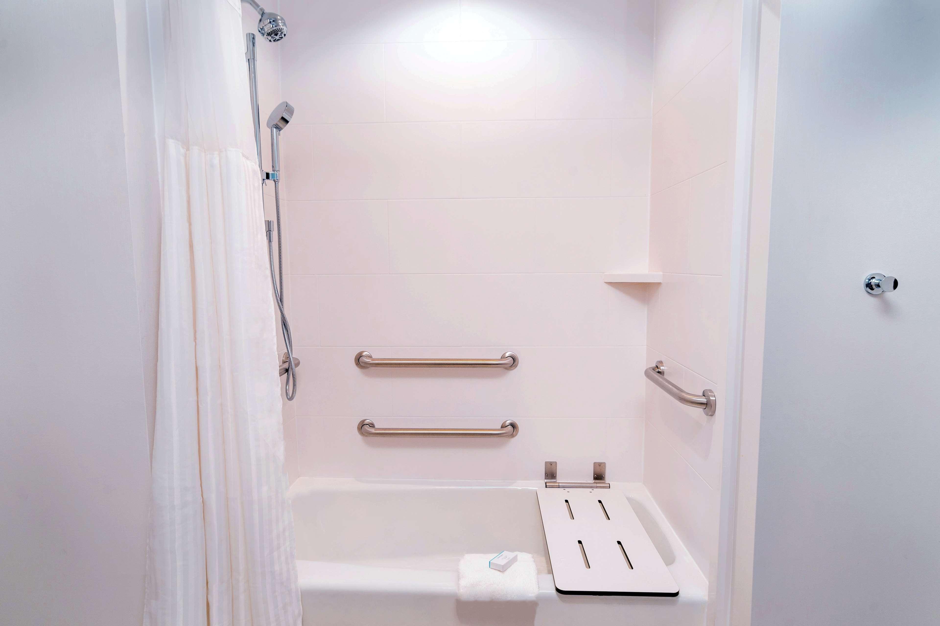 Double Accessible King Size Bed