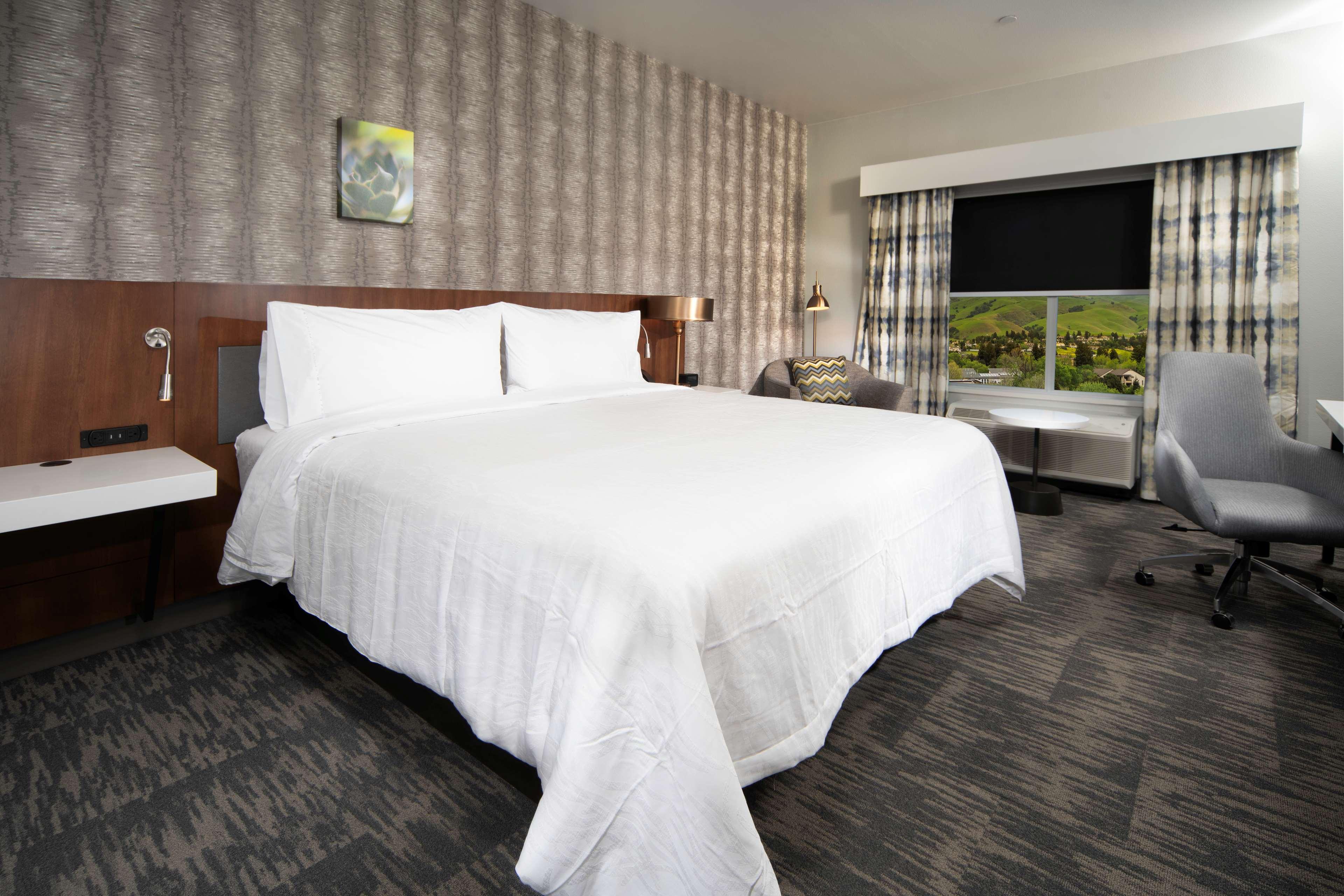 Double Deluxe Canal View