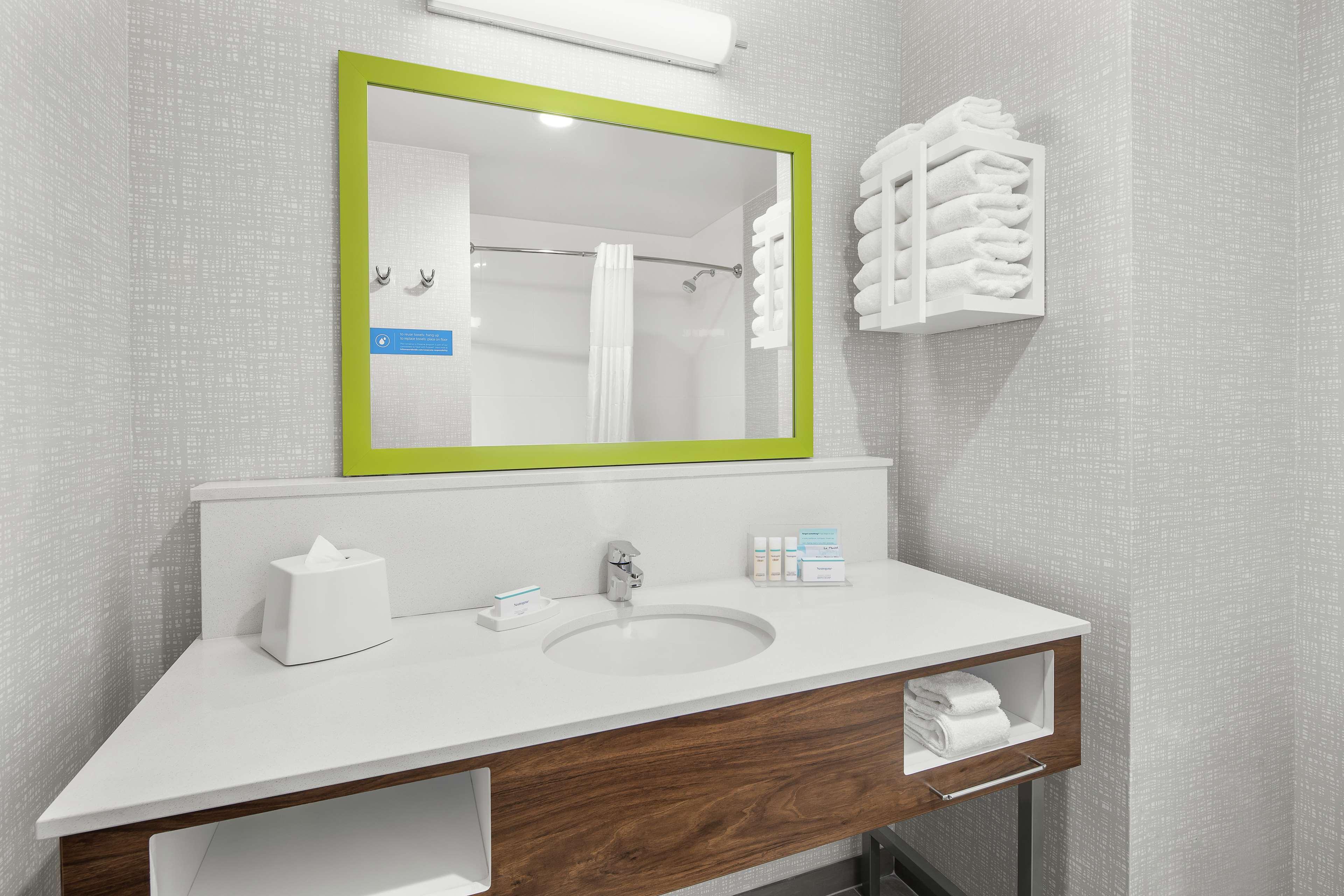 Room Two Queen Beds Non Smoking