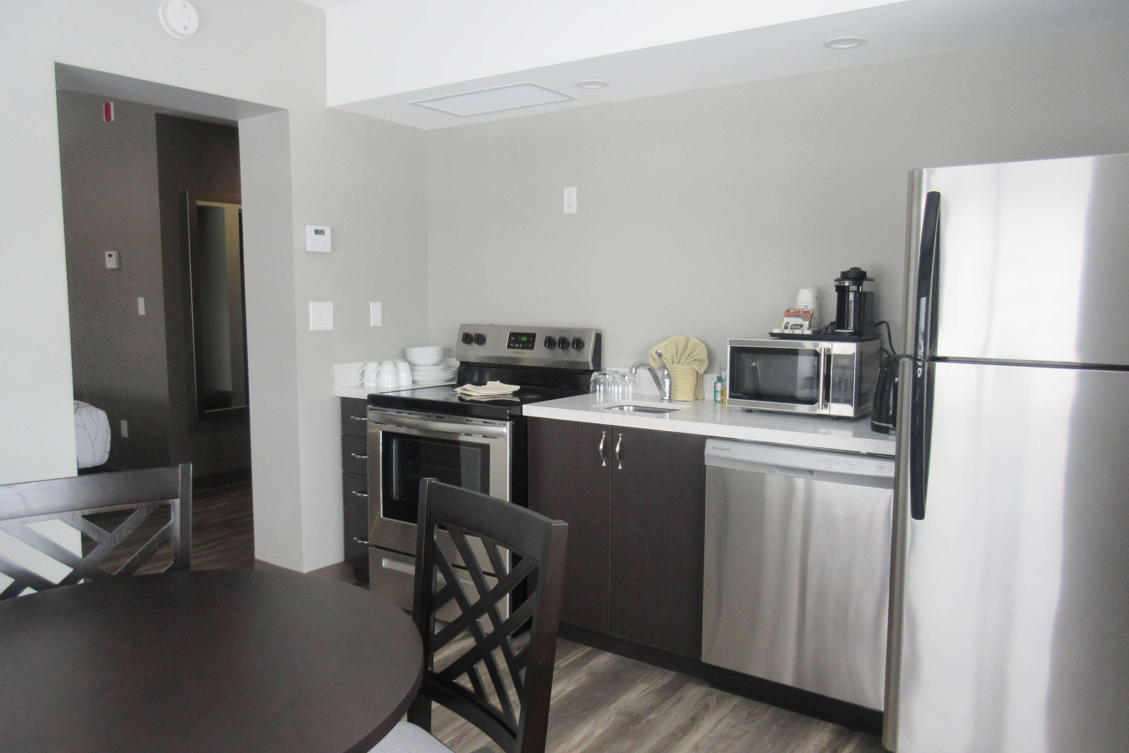 Suite Two Queen Beds Non Smoking