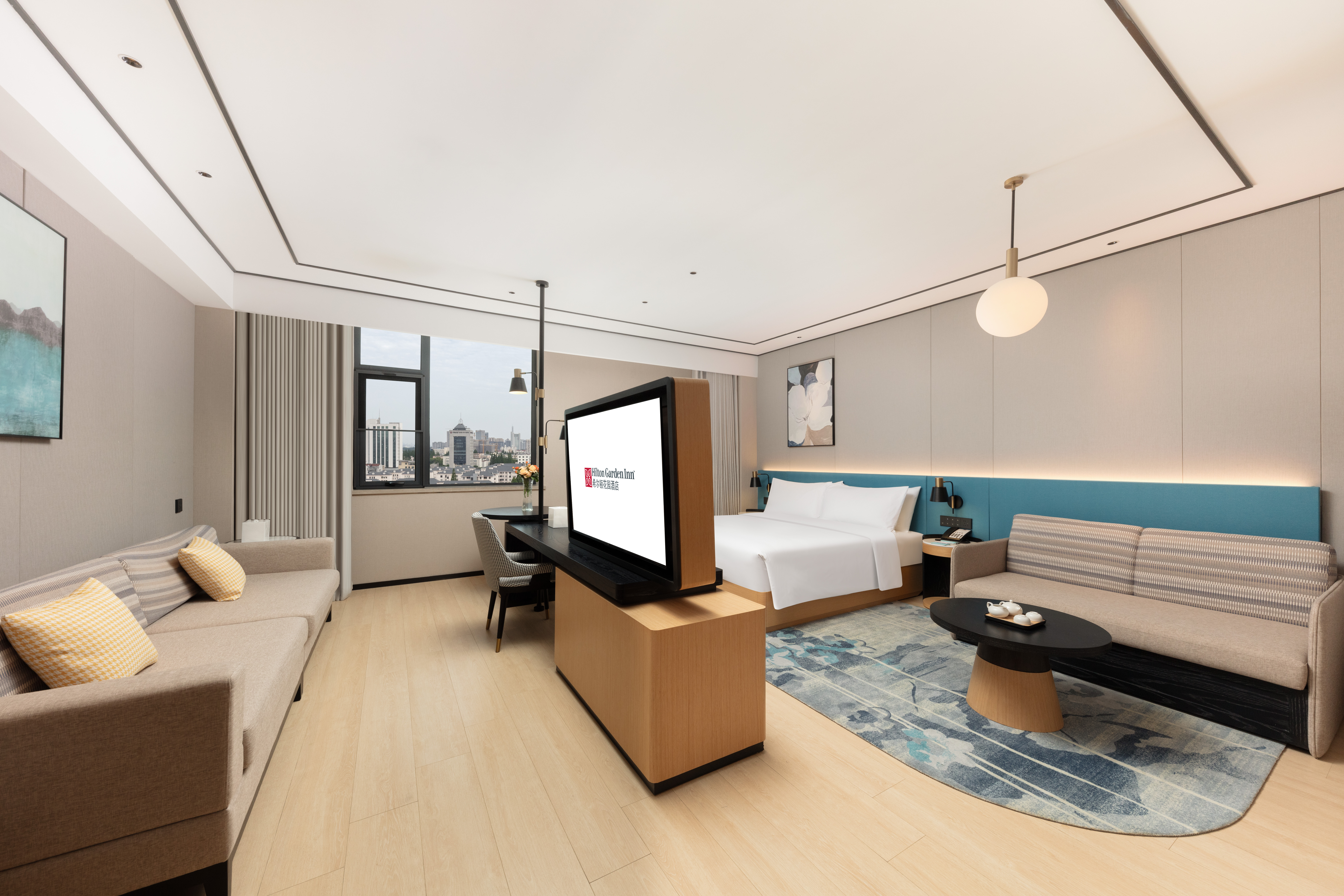 Double or Twin Deluxe King Bed