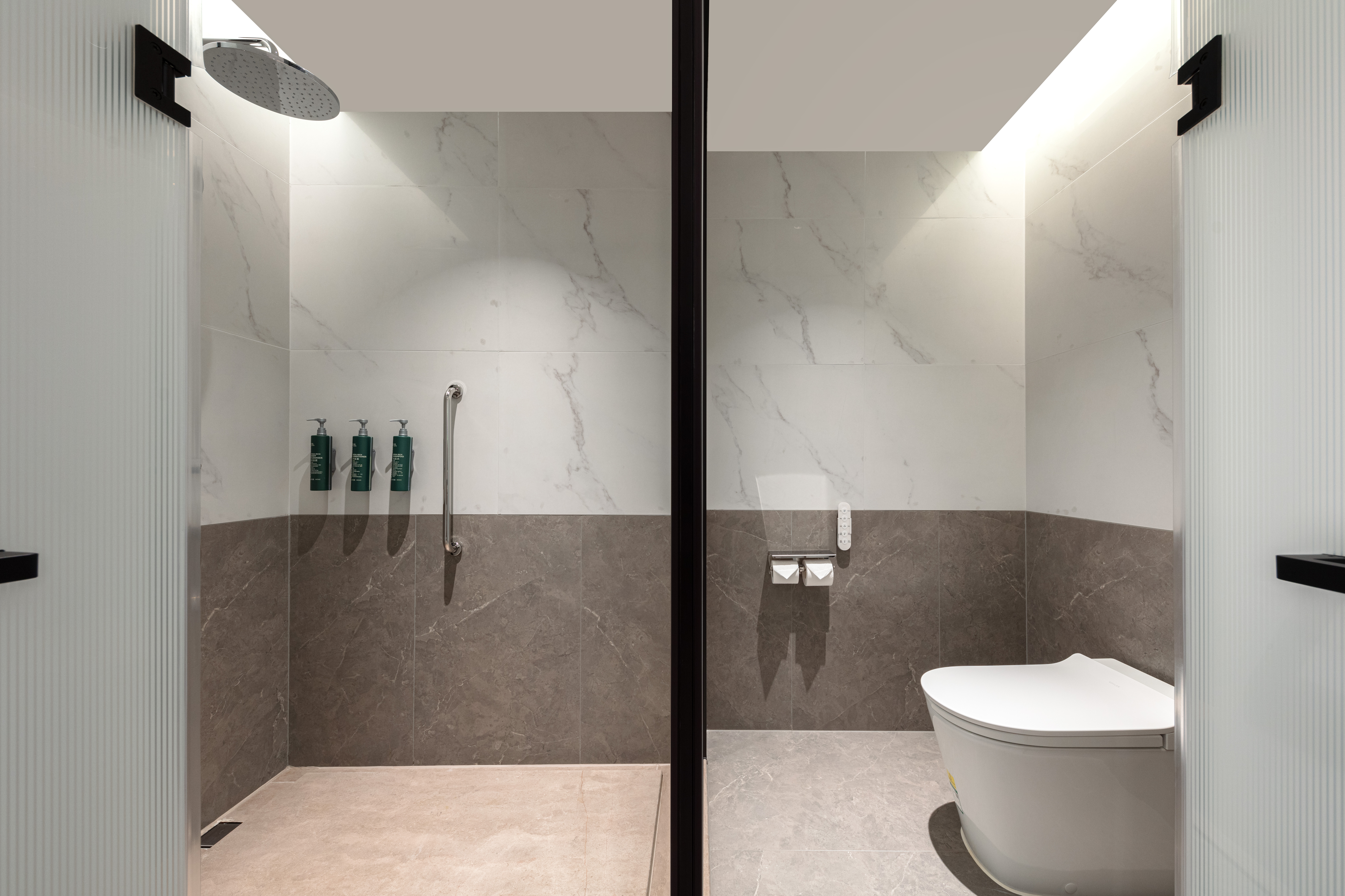 Suite Deluxe King Bed