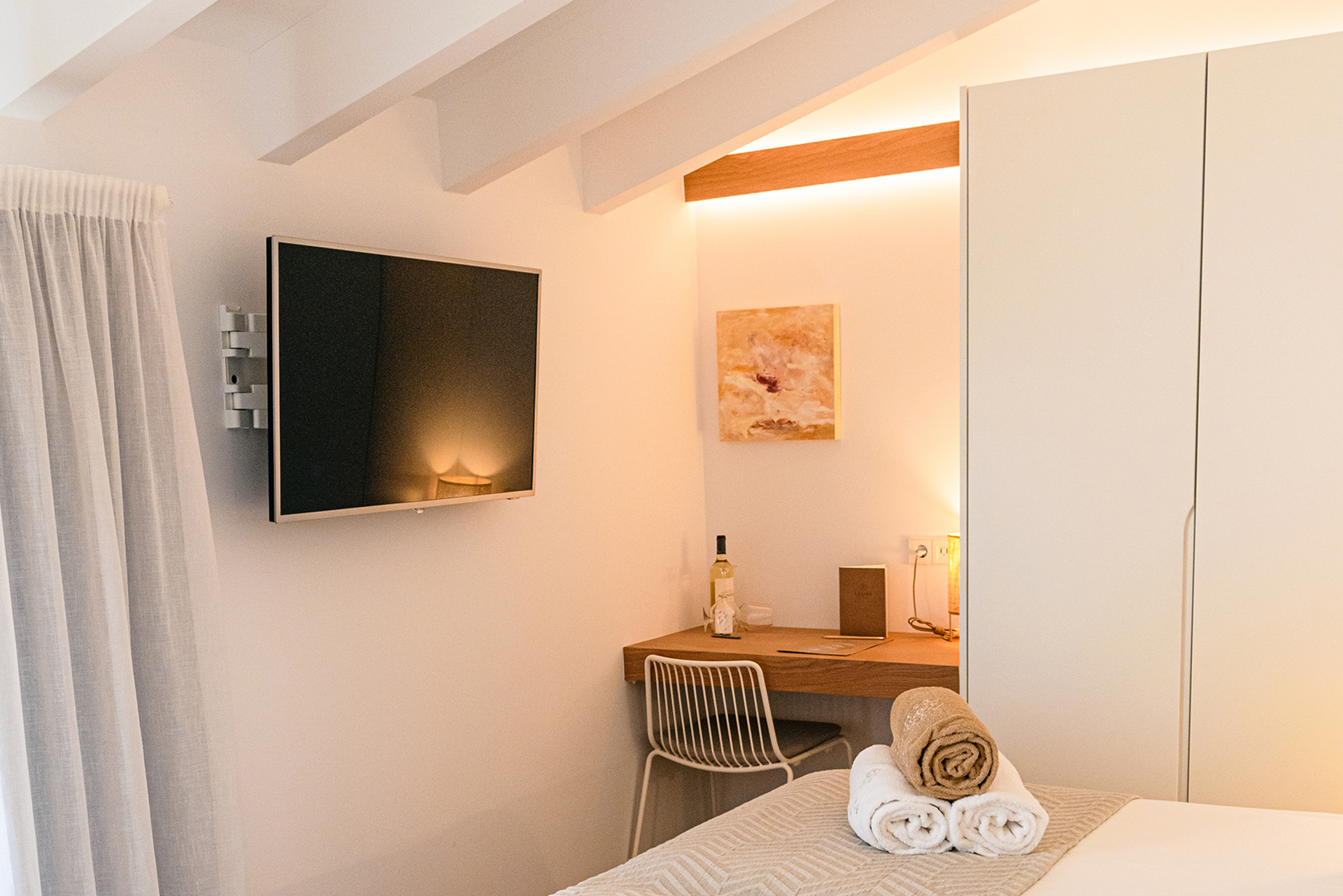 Double or Twin Standard