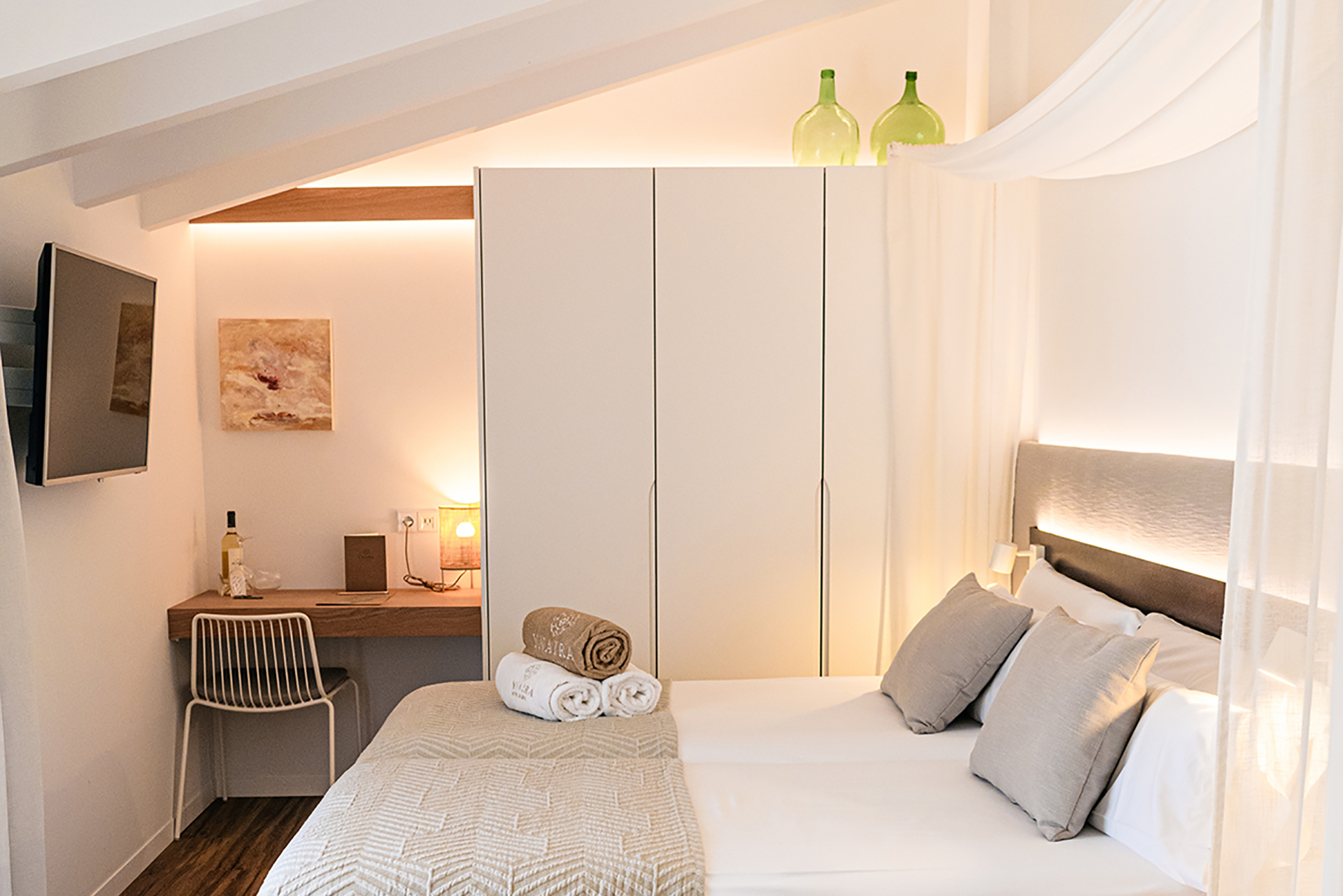 Double or Twin Standard