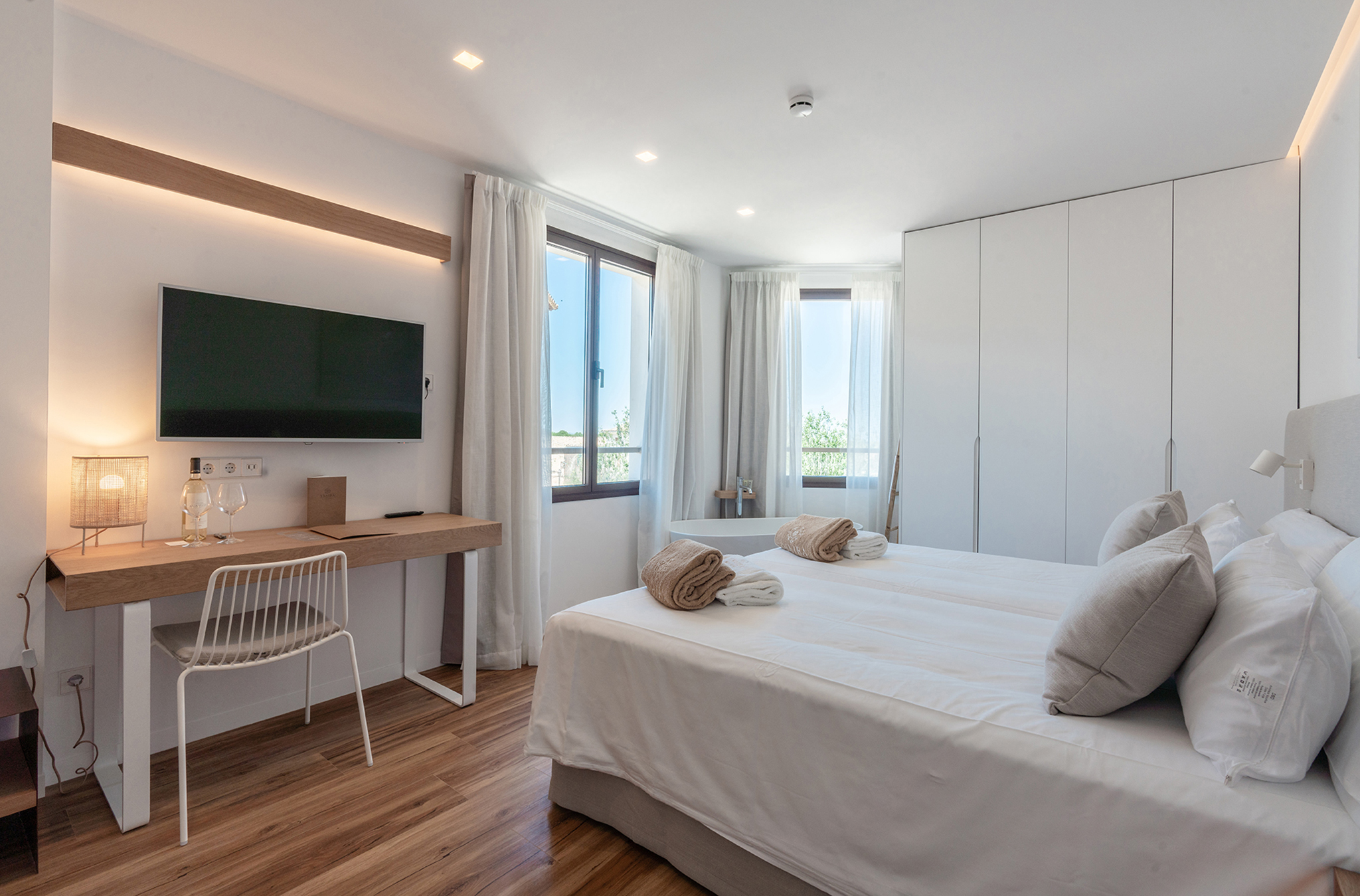 Double Single Superior