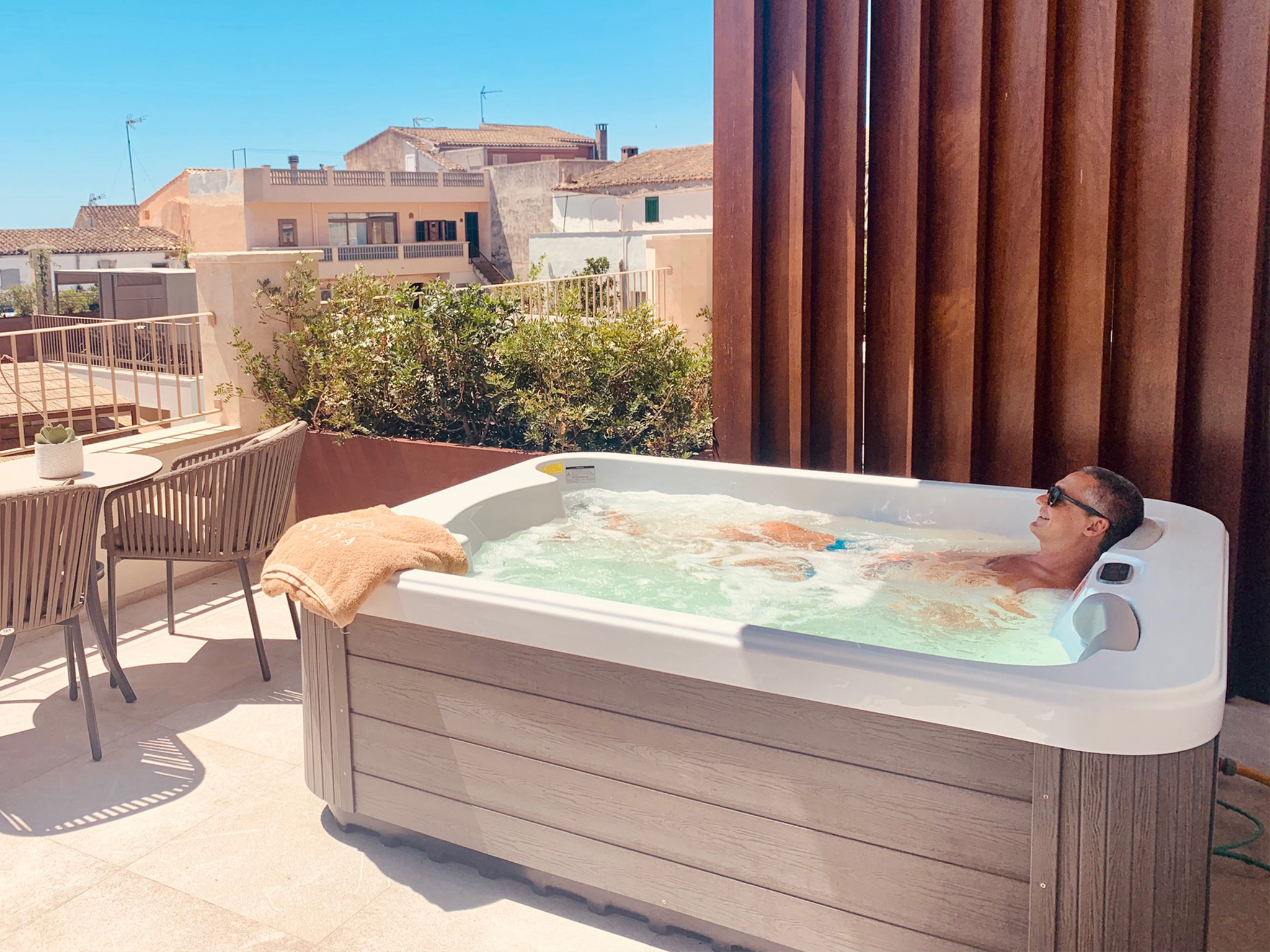 Double or Twin Deluxe