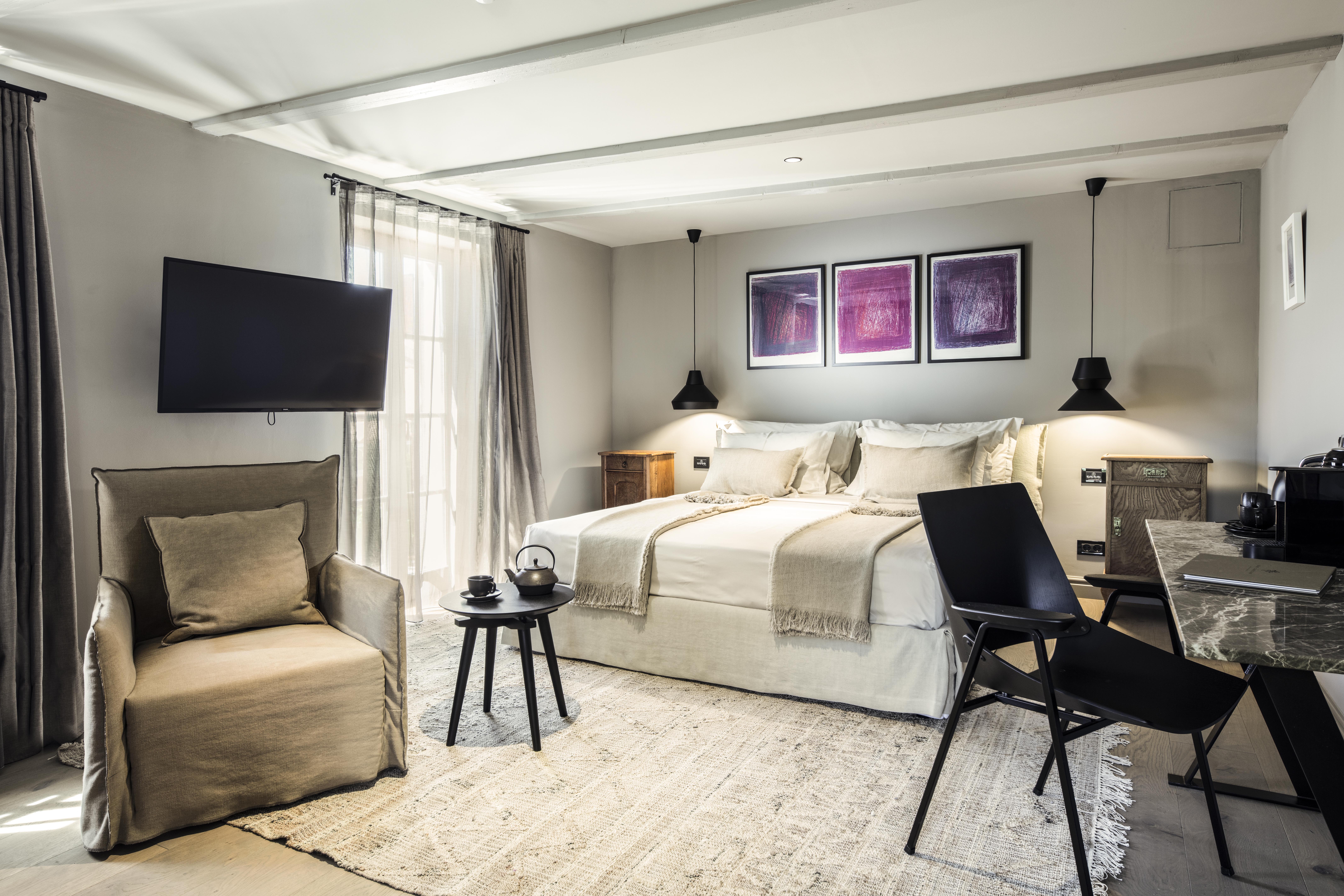 Double Deluxe One Bedroom