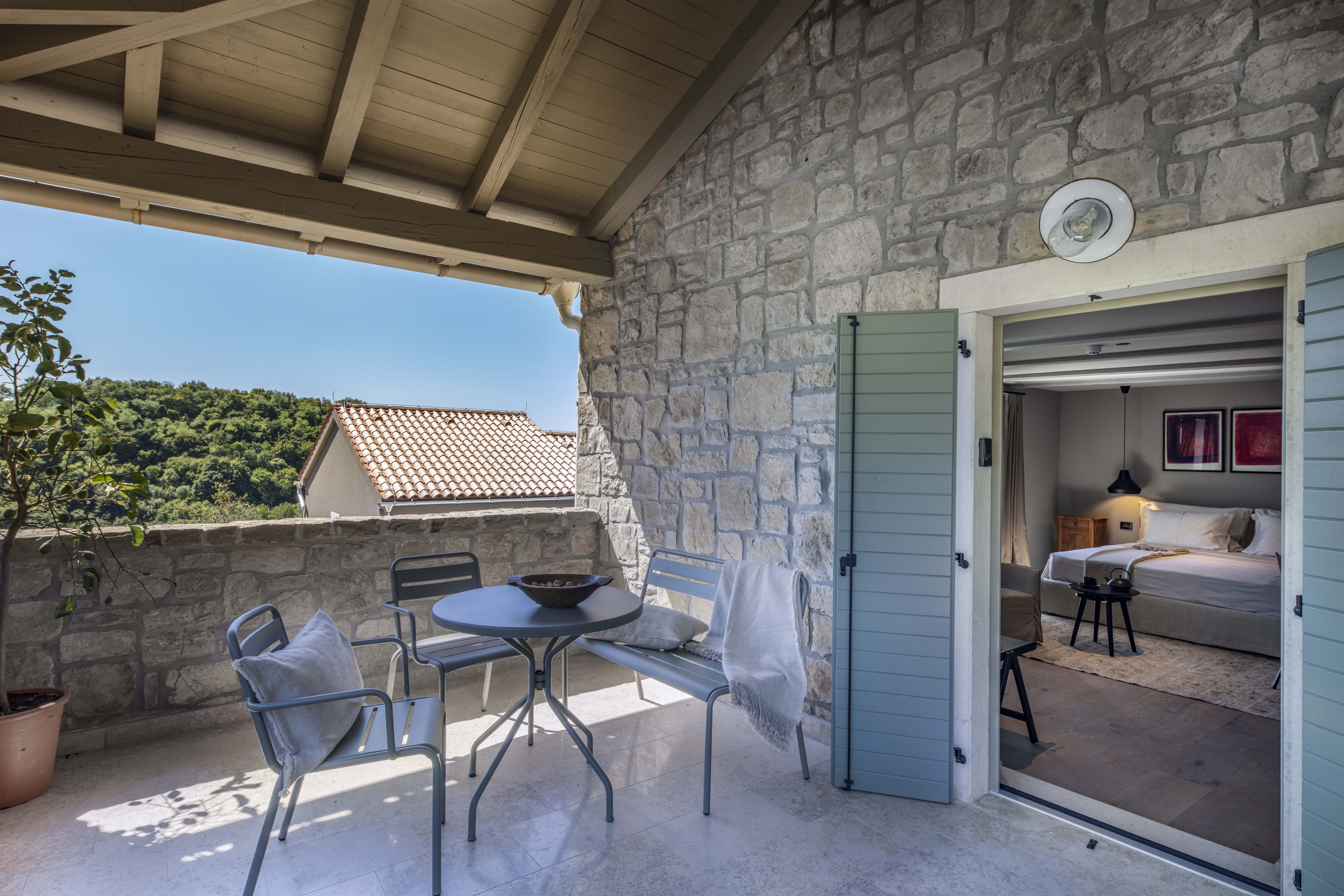 Double Deluxe One Bedroom