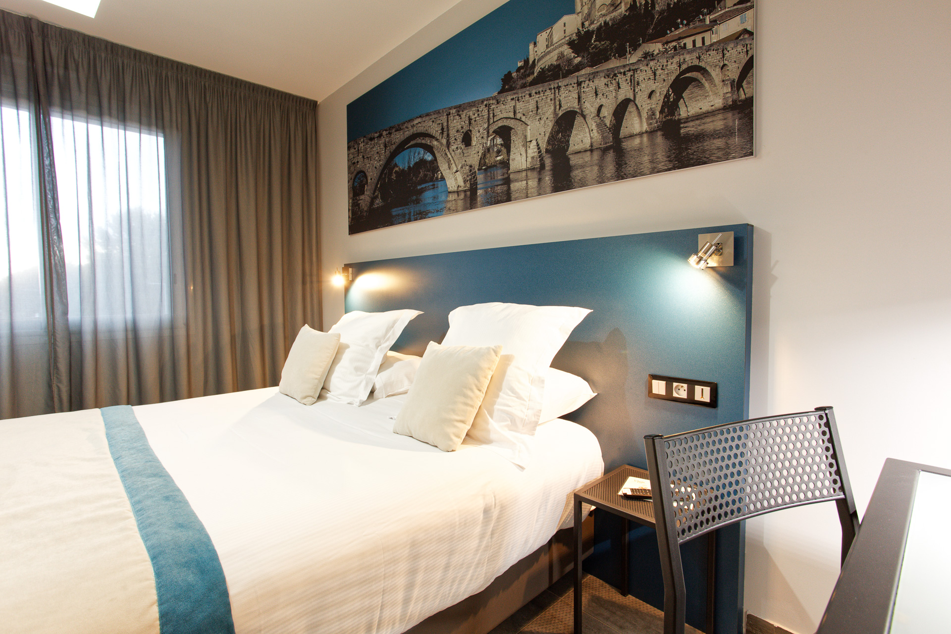 Double Classic King Bed