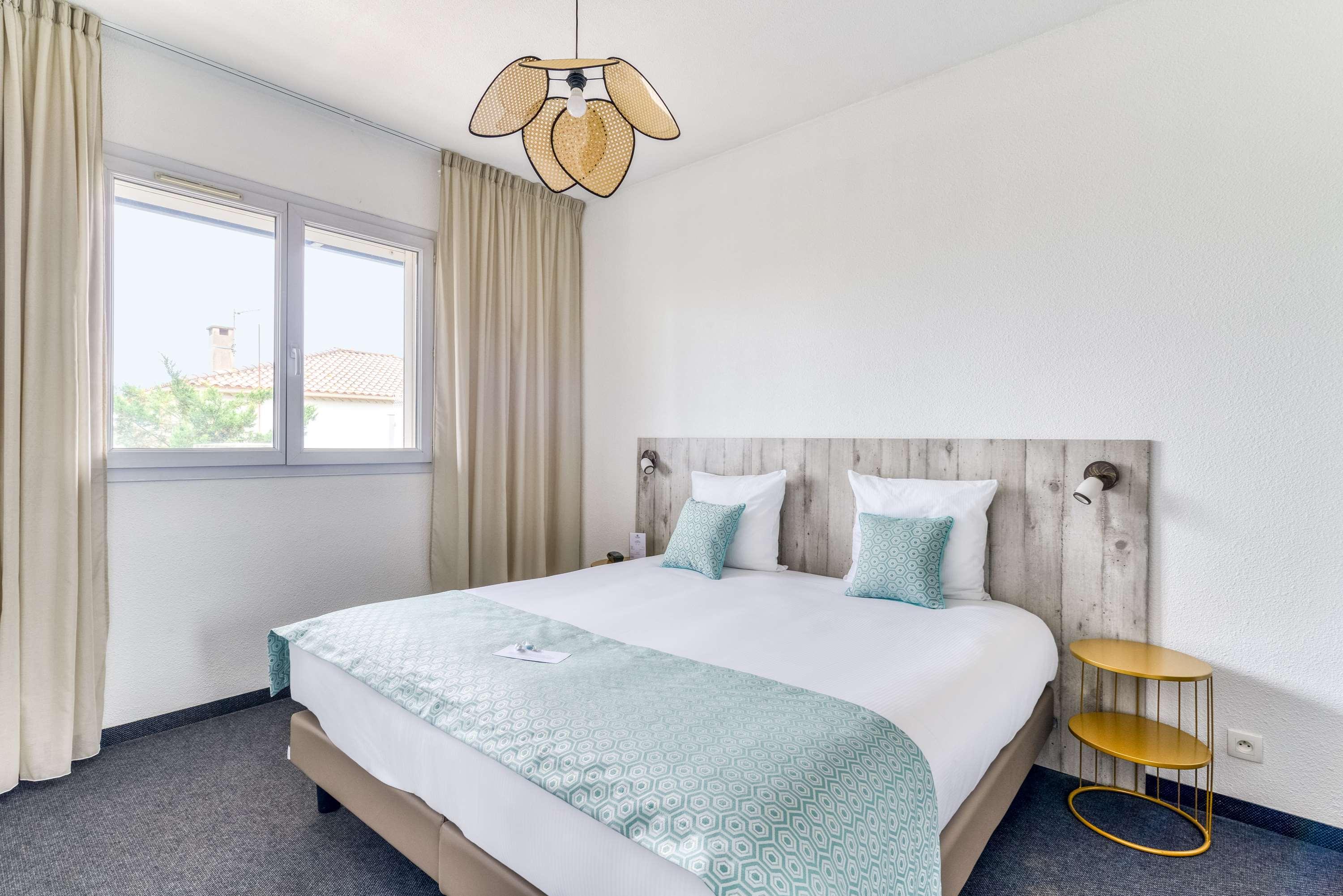 Family Room Capacity 5