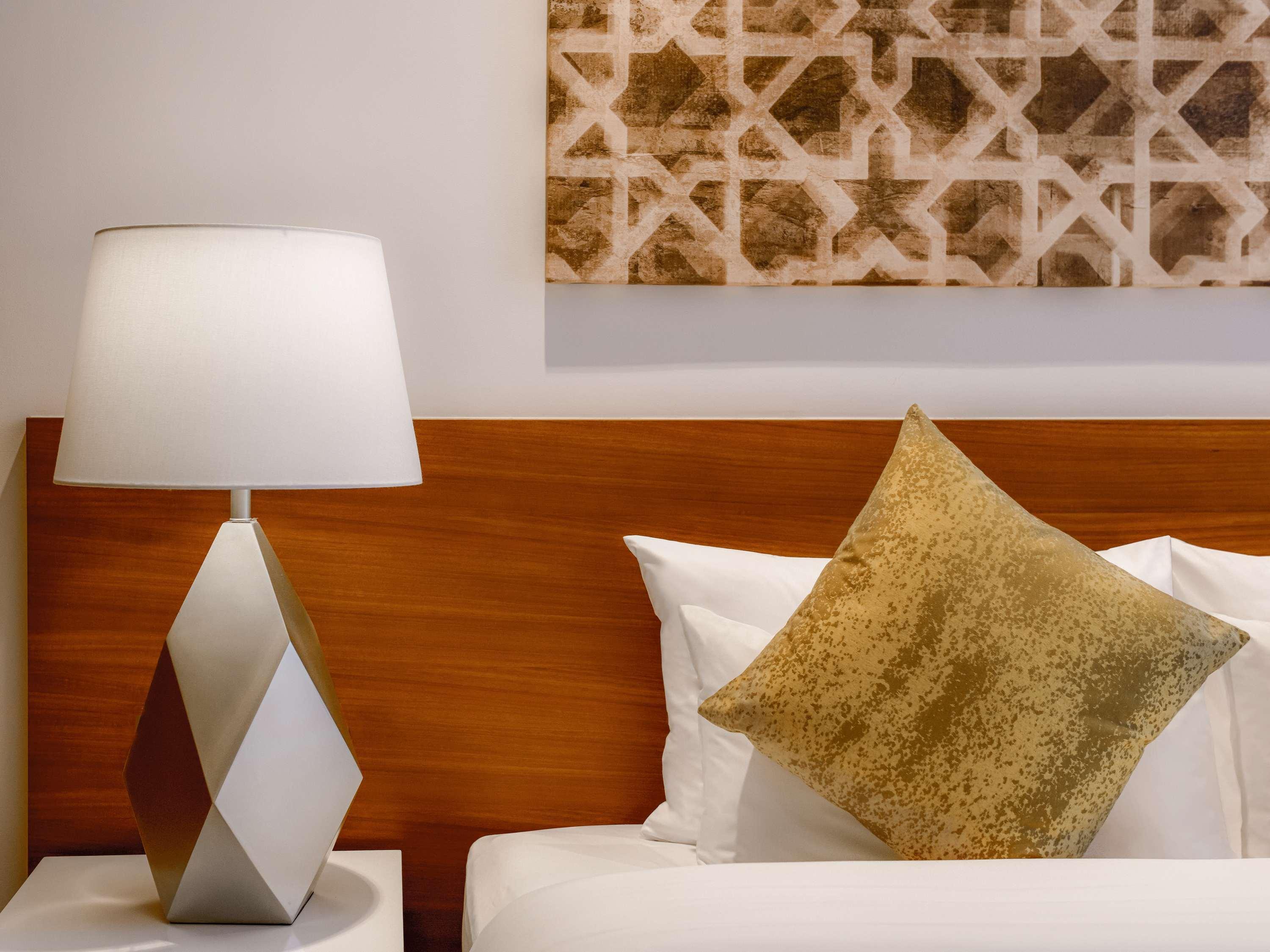 Apartment Deluxe King Bed