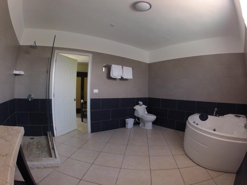 Double Deluxe with Jacuzzi