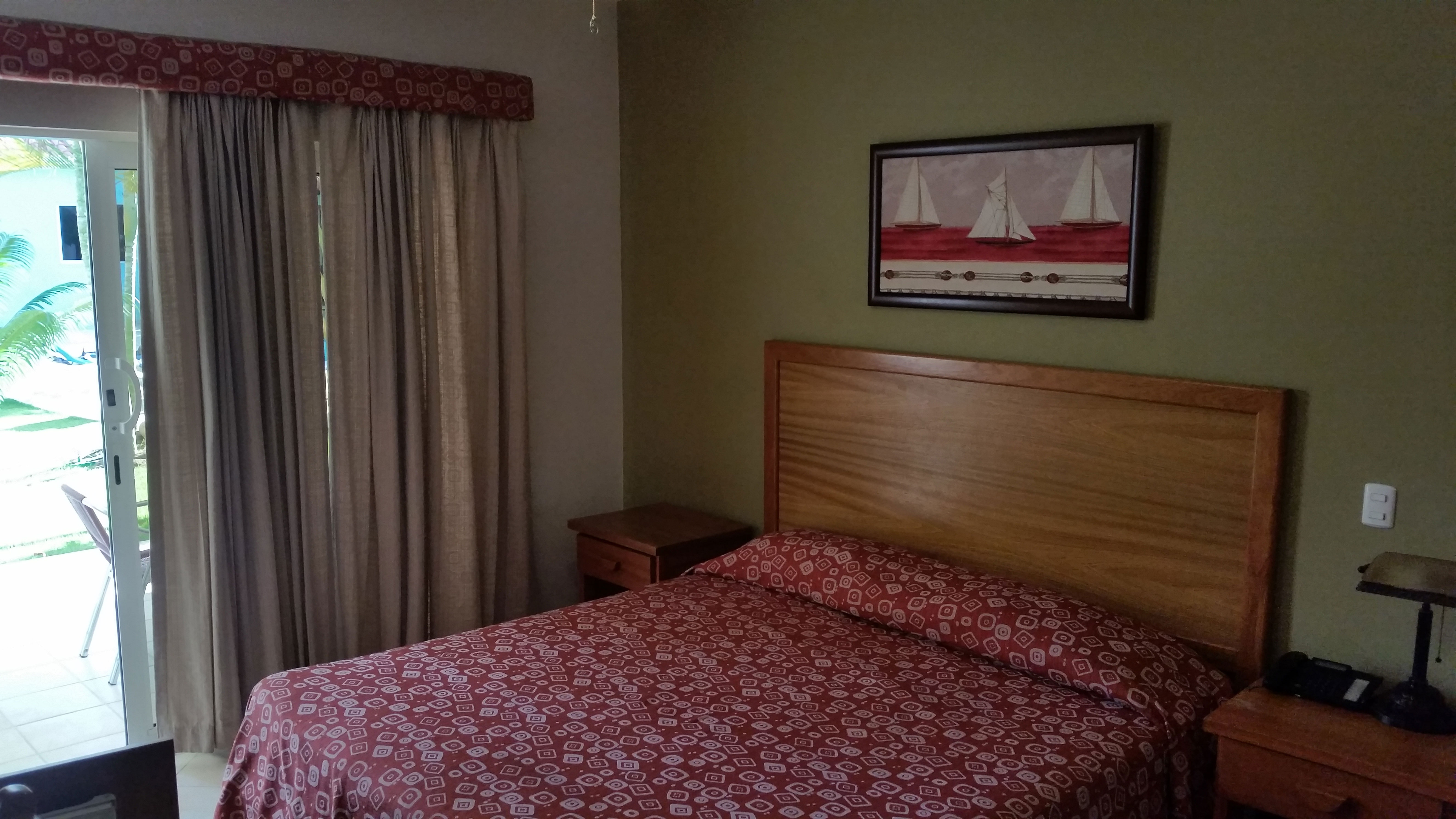 Double Deluxe King Bed