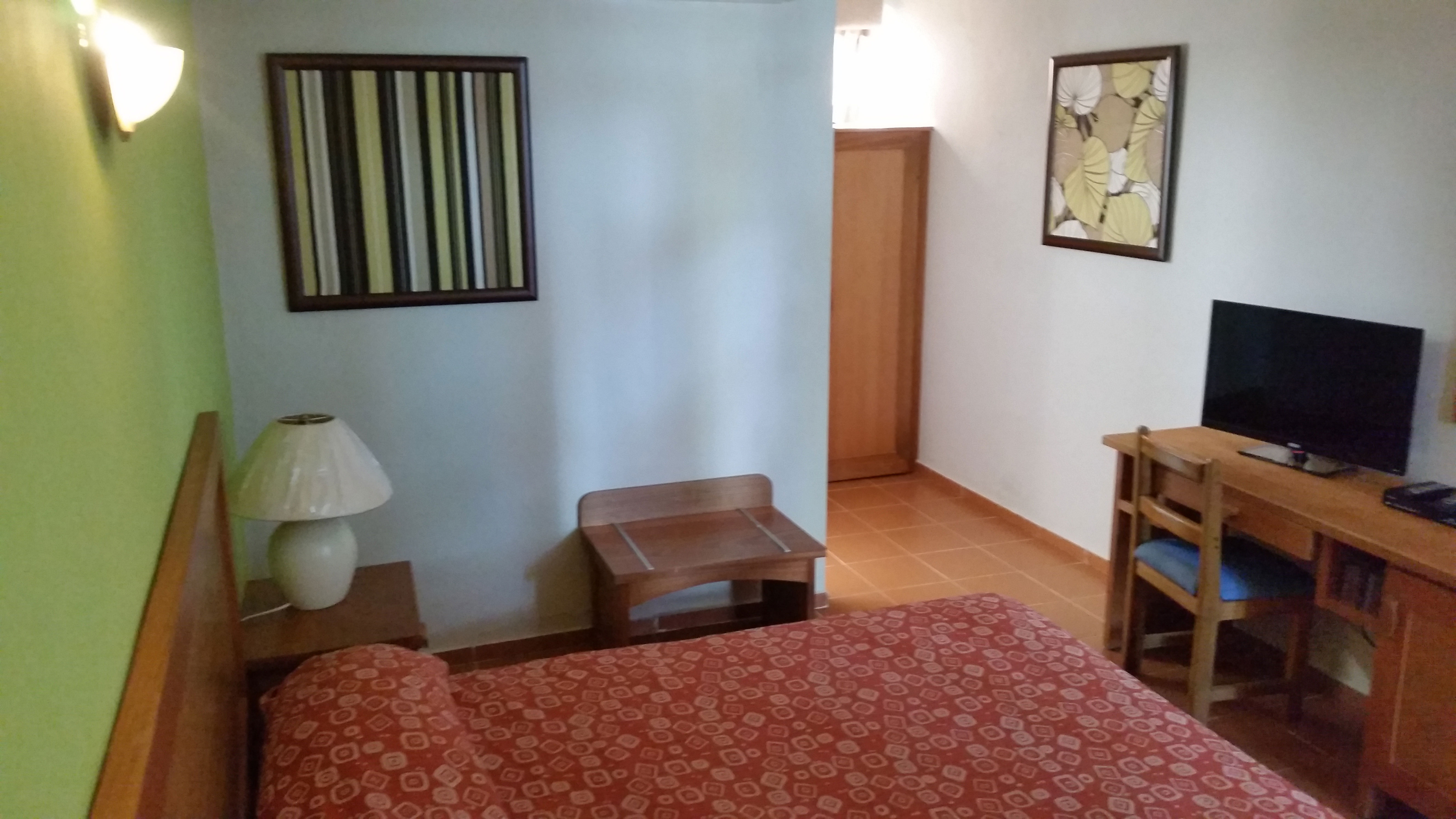 Double Superior King Bed