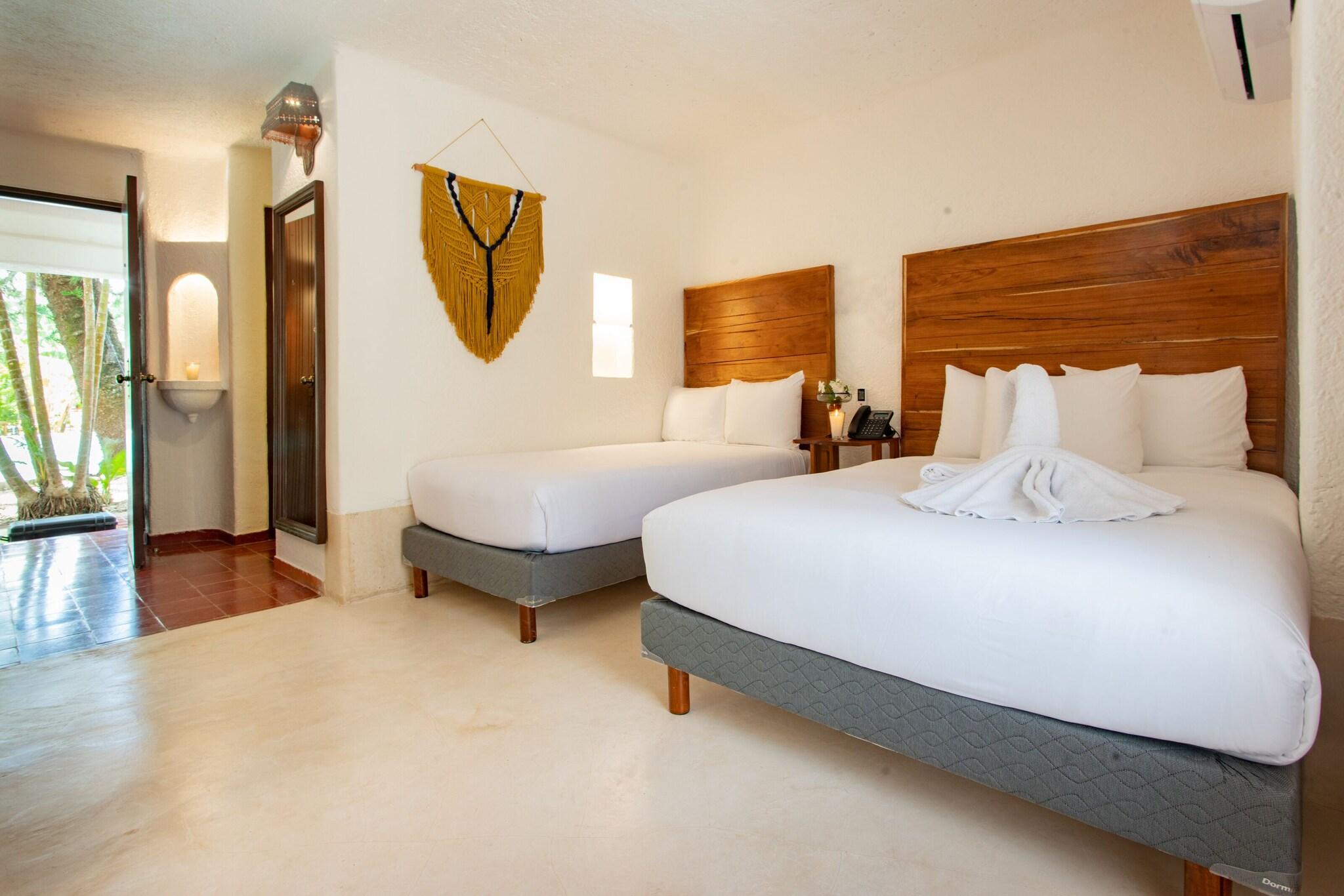 Family Room Queen Size Bed