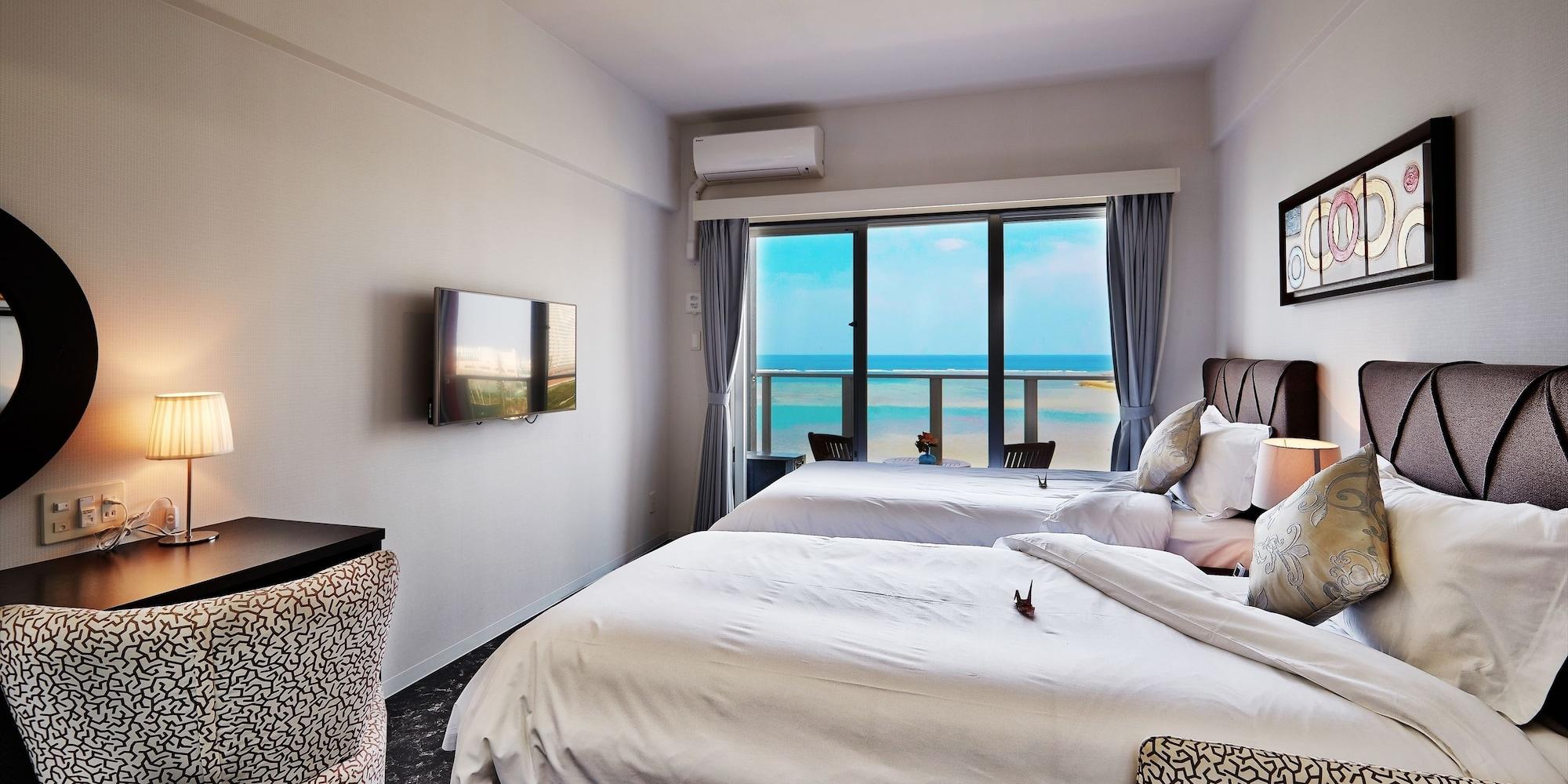 Twin Deluxe with Views