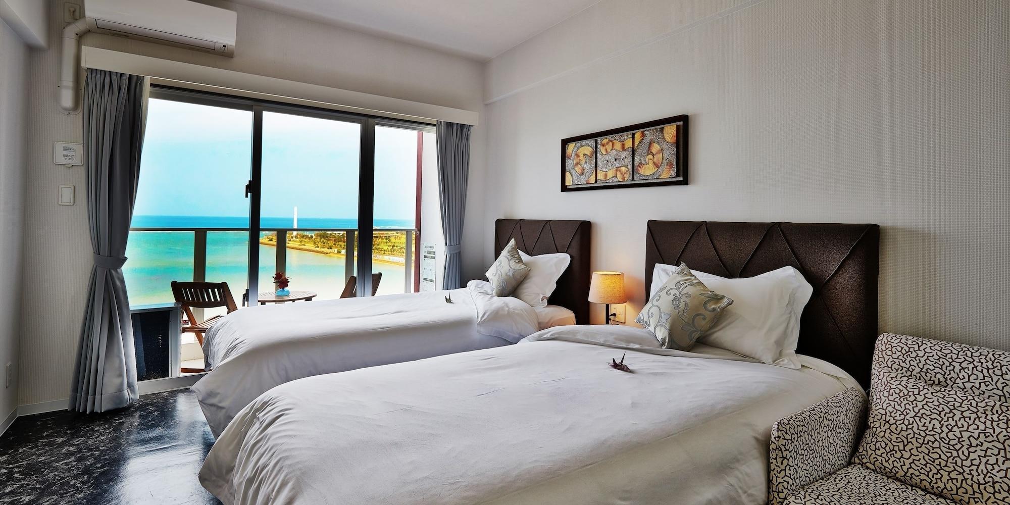 Twin Deluxe with Views