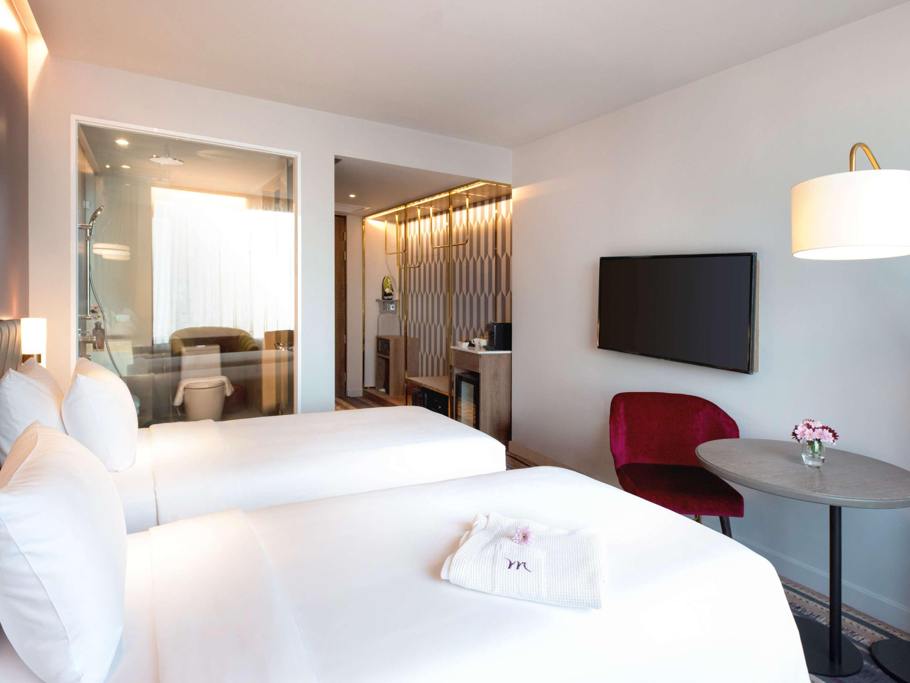 Twin Deluxe City View